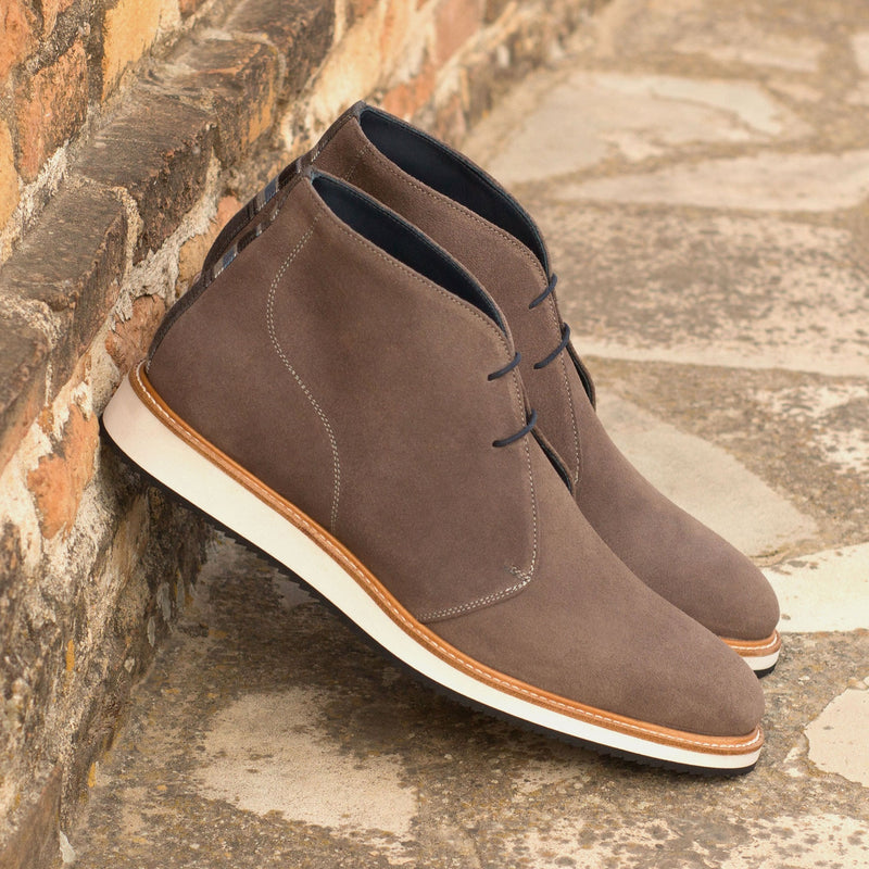 T42 Chukka boots - Premium Men Dress Boots from Que Shebley - Shop now at Que Shebley