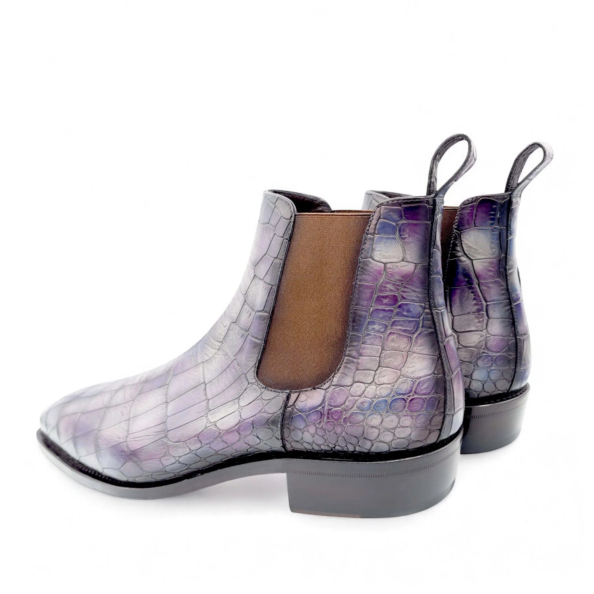Crocodile-patterned Alexandrio Patina Chelsea Boots II for a stylish, modern look