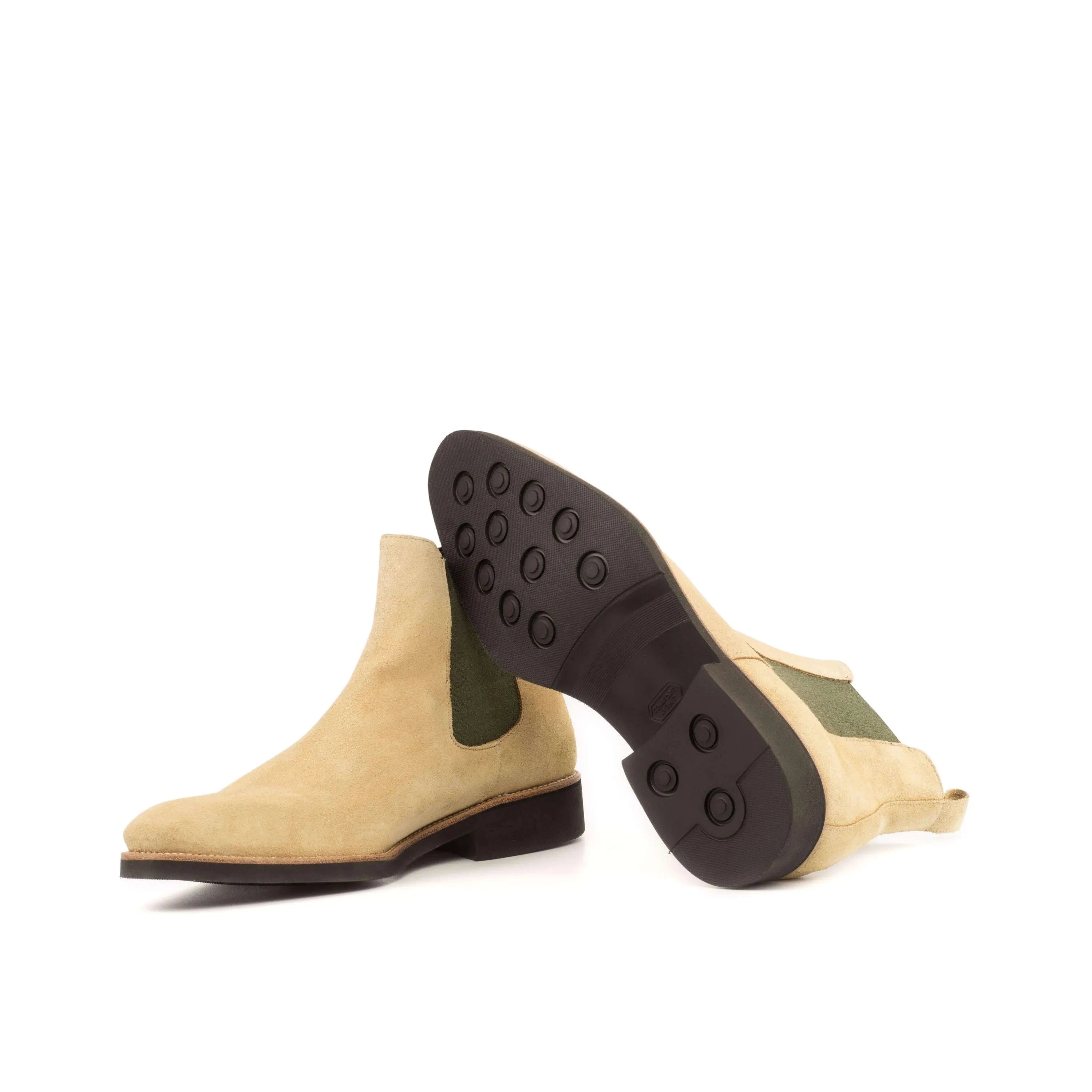 Beige suede Anoki Chelsea Boots II showcasing stylish and versatile footwear