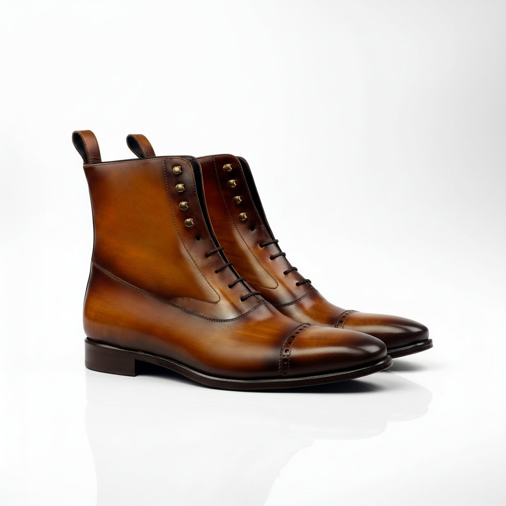 Brown leather lace-up Chalky W Balmoral Boots, luxury bespoke shoes for men