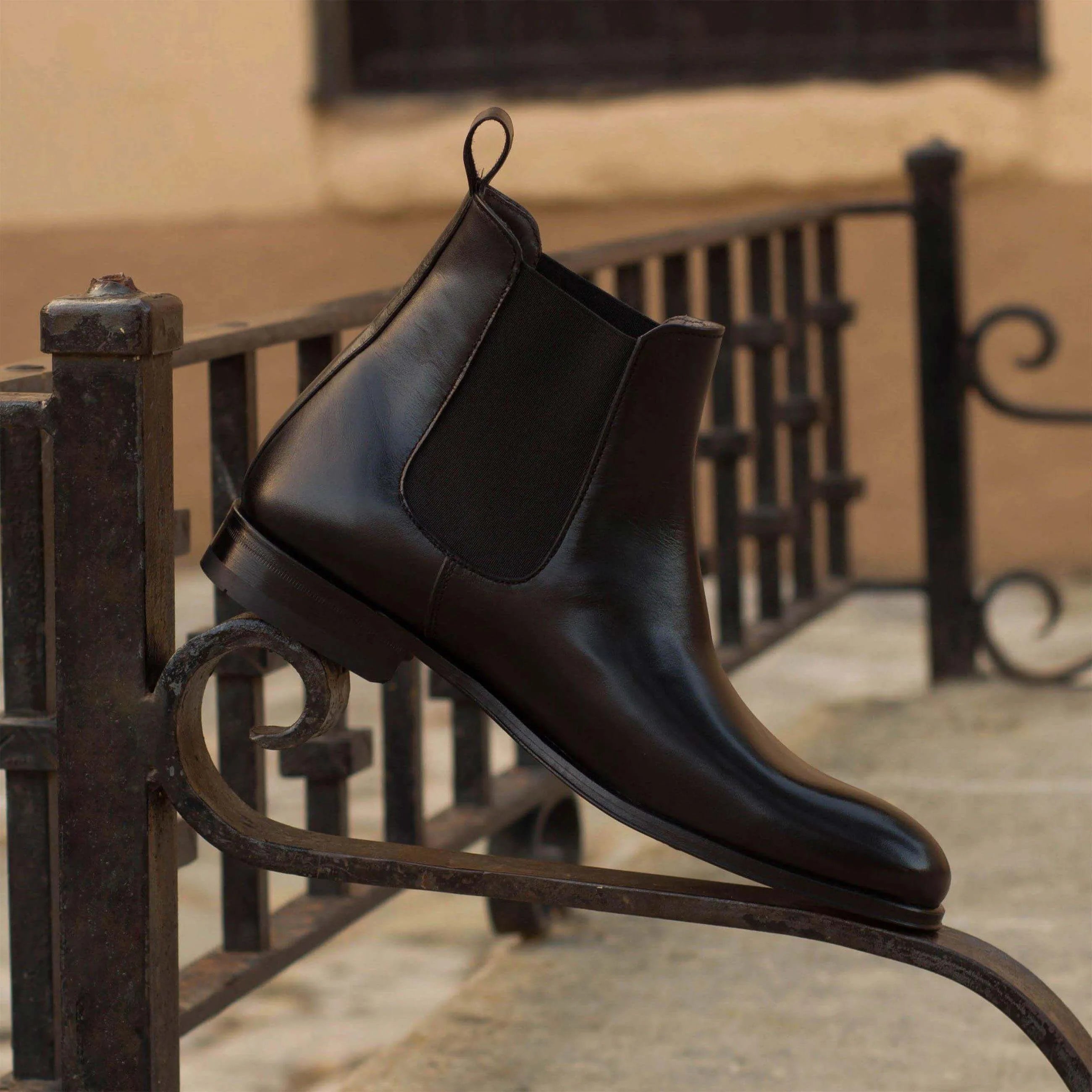 Brown leather Chumani Chelsea Boots II showcasing stylish and durable Chelsea boots design