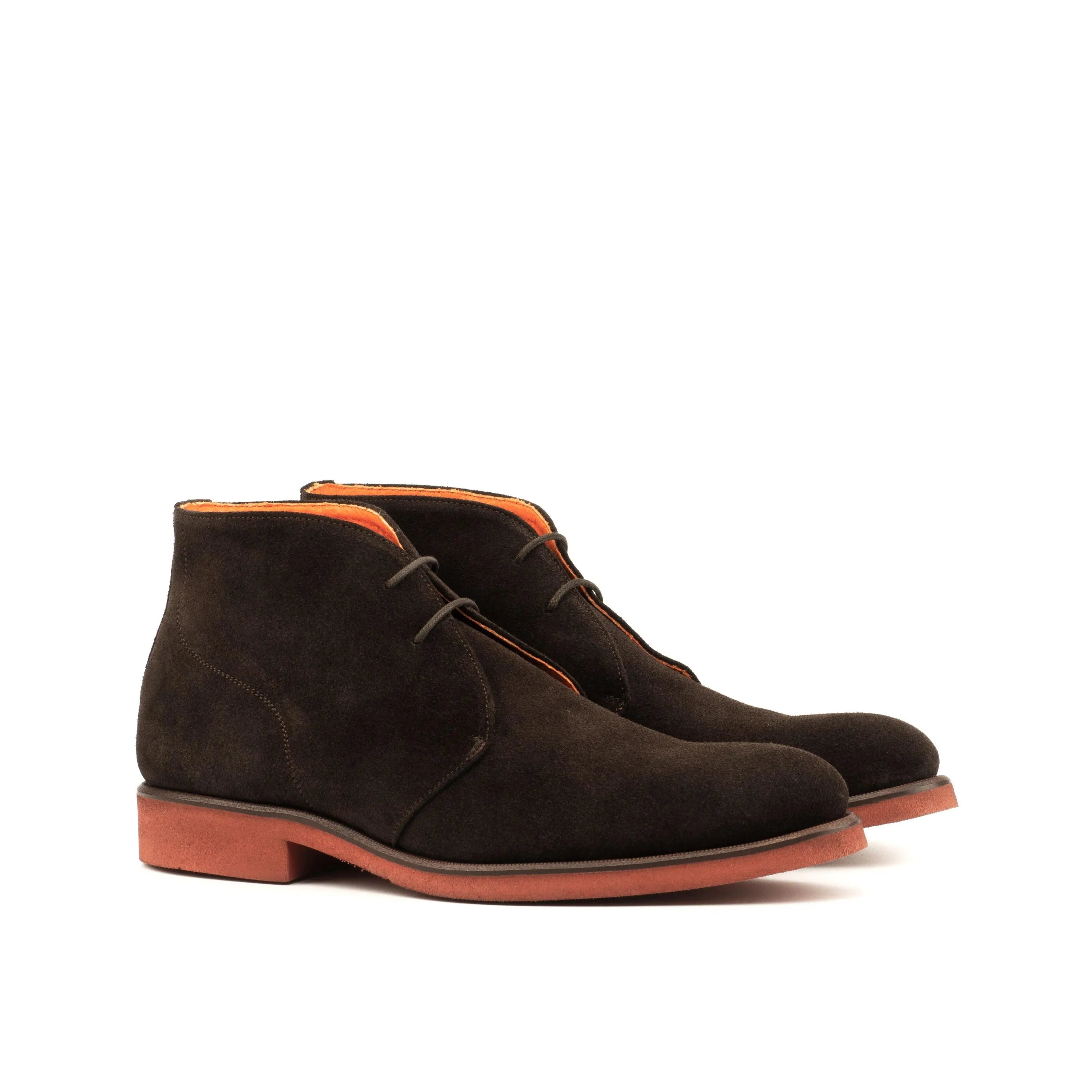 Brown suede Demothi Chukka Boots II showcasing stylish chukka boots design