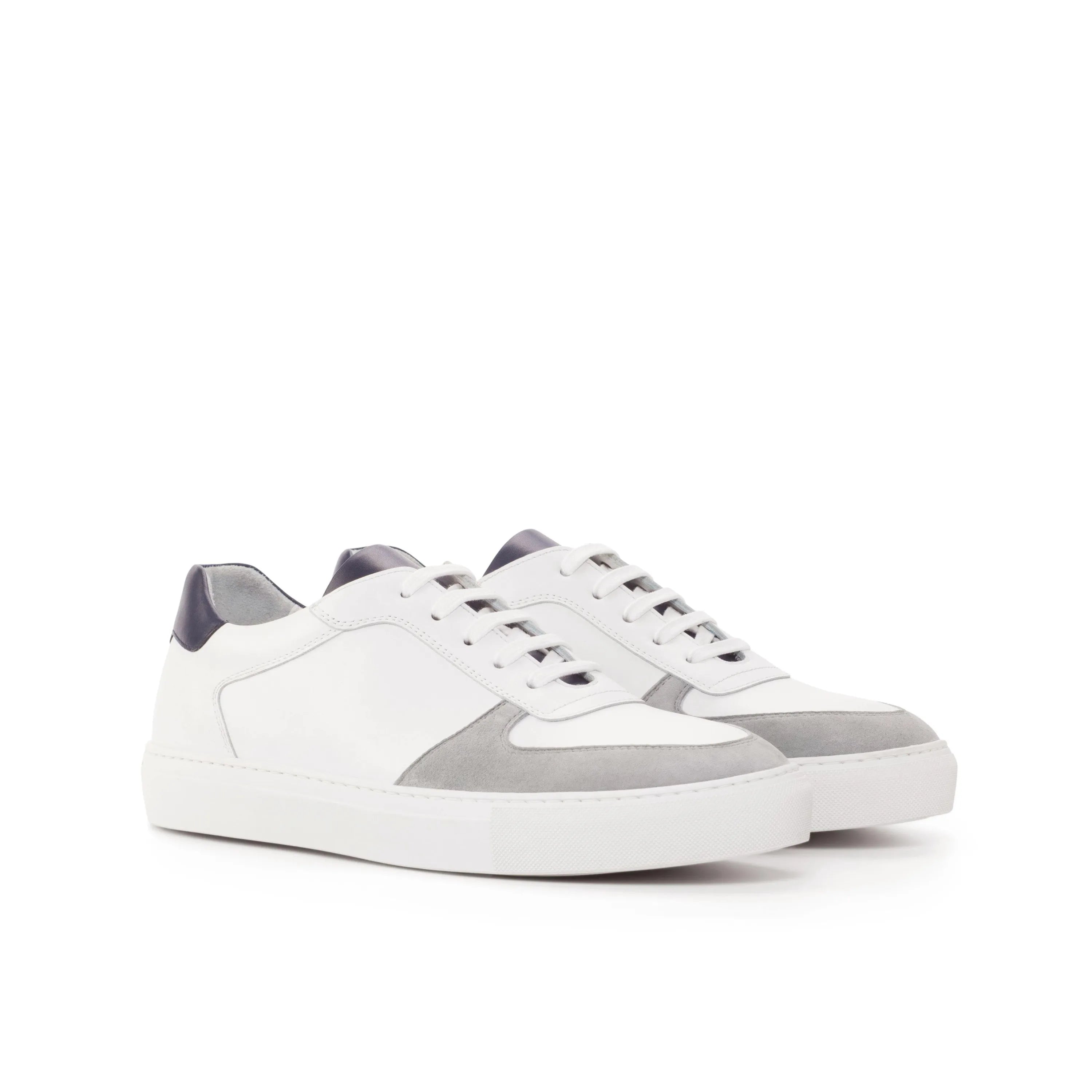 White and gray leather DW15 Low Top Sneakers, designed as a stylish trainer sneaker