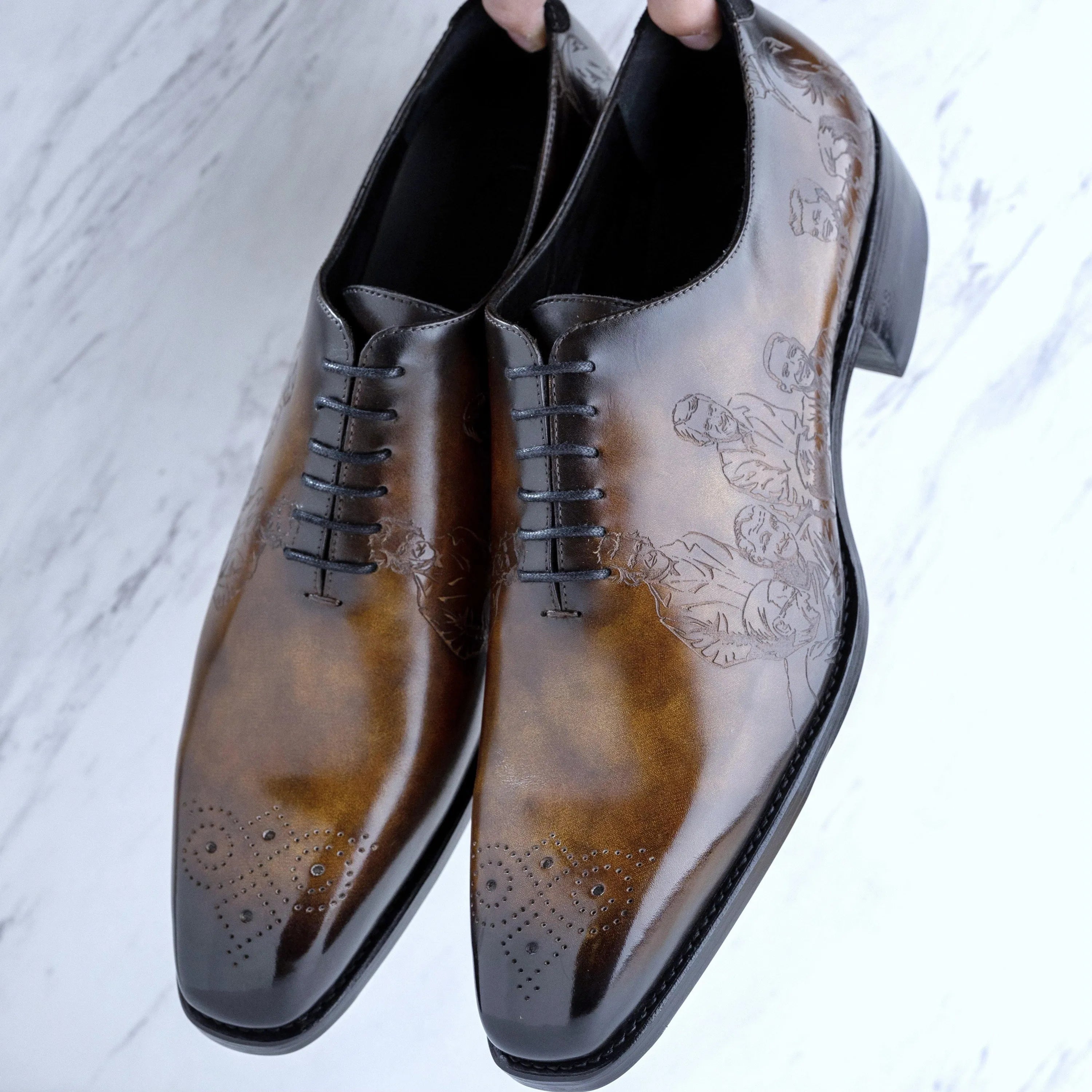 Brown leather dress shoes with floral design in Italian crust leather, El President Patina