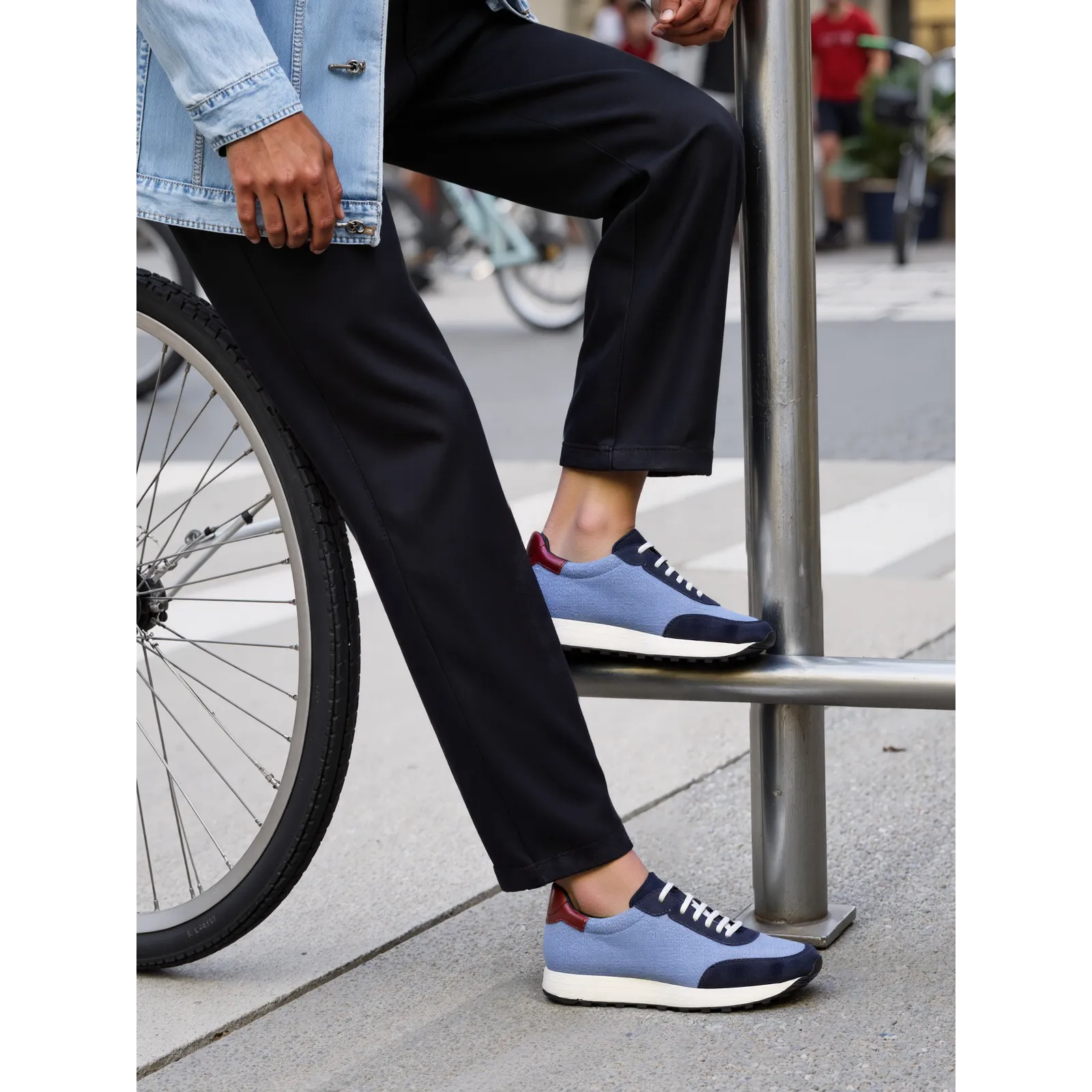 Blue and navy Endalos Geneva Sneakers II showcasing stylish design and comfort