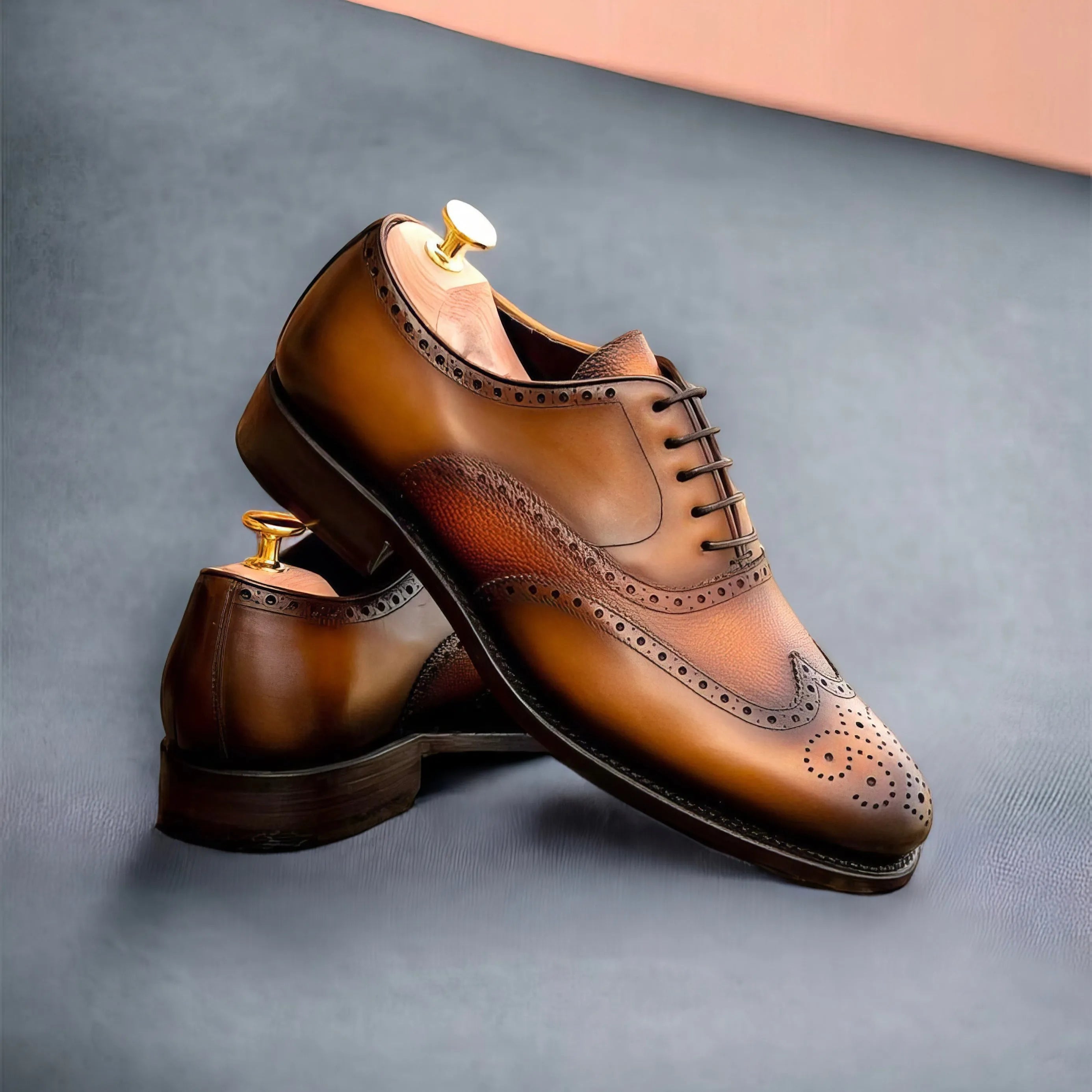 Brown leather wingtip blucher shoes from Fardos, ideal brogue shoes for formal occasions