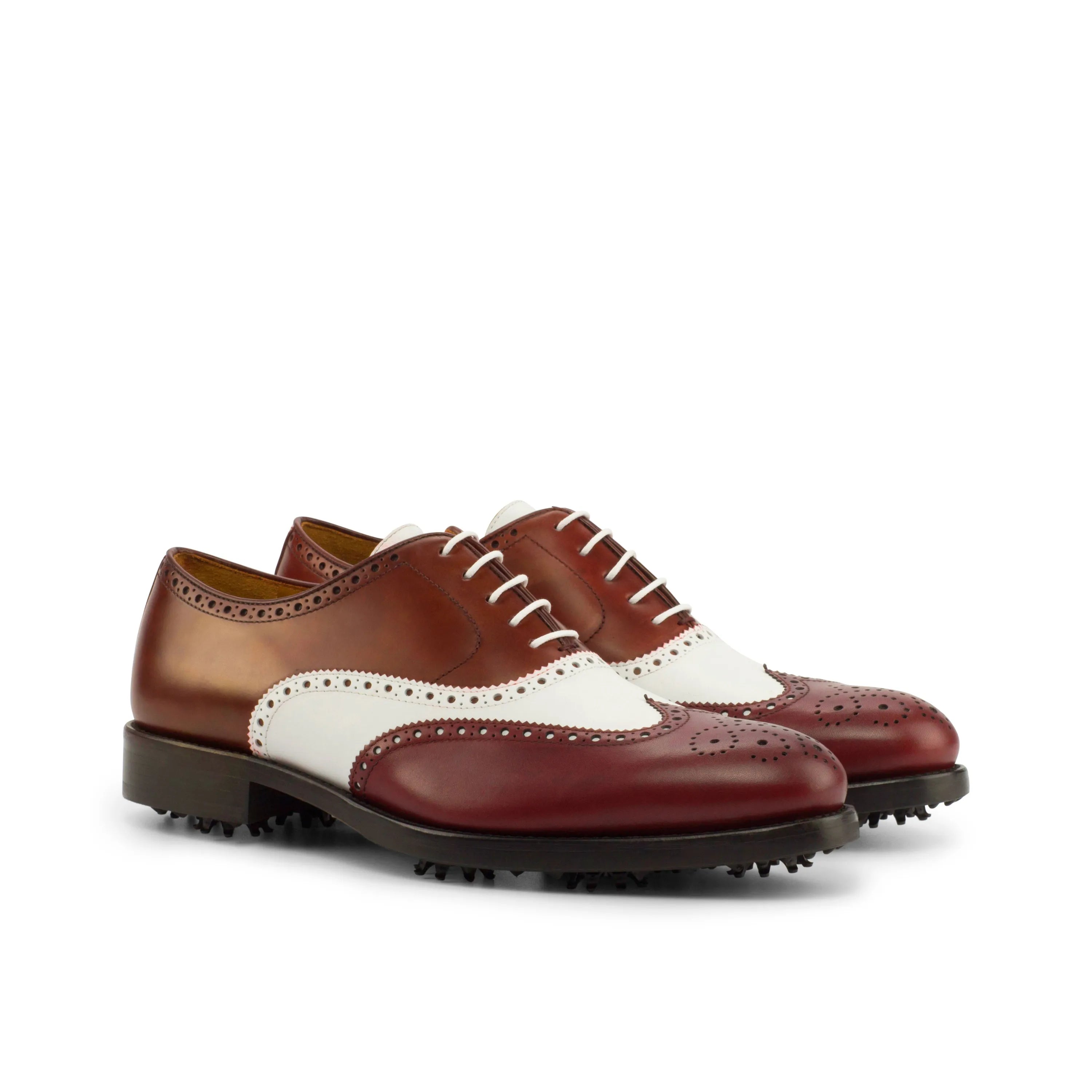 Two-tone leather GoLong Full Brogue golf shoes showcasing stylish brogue golf design