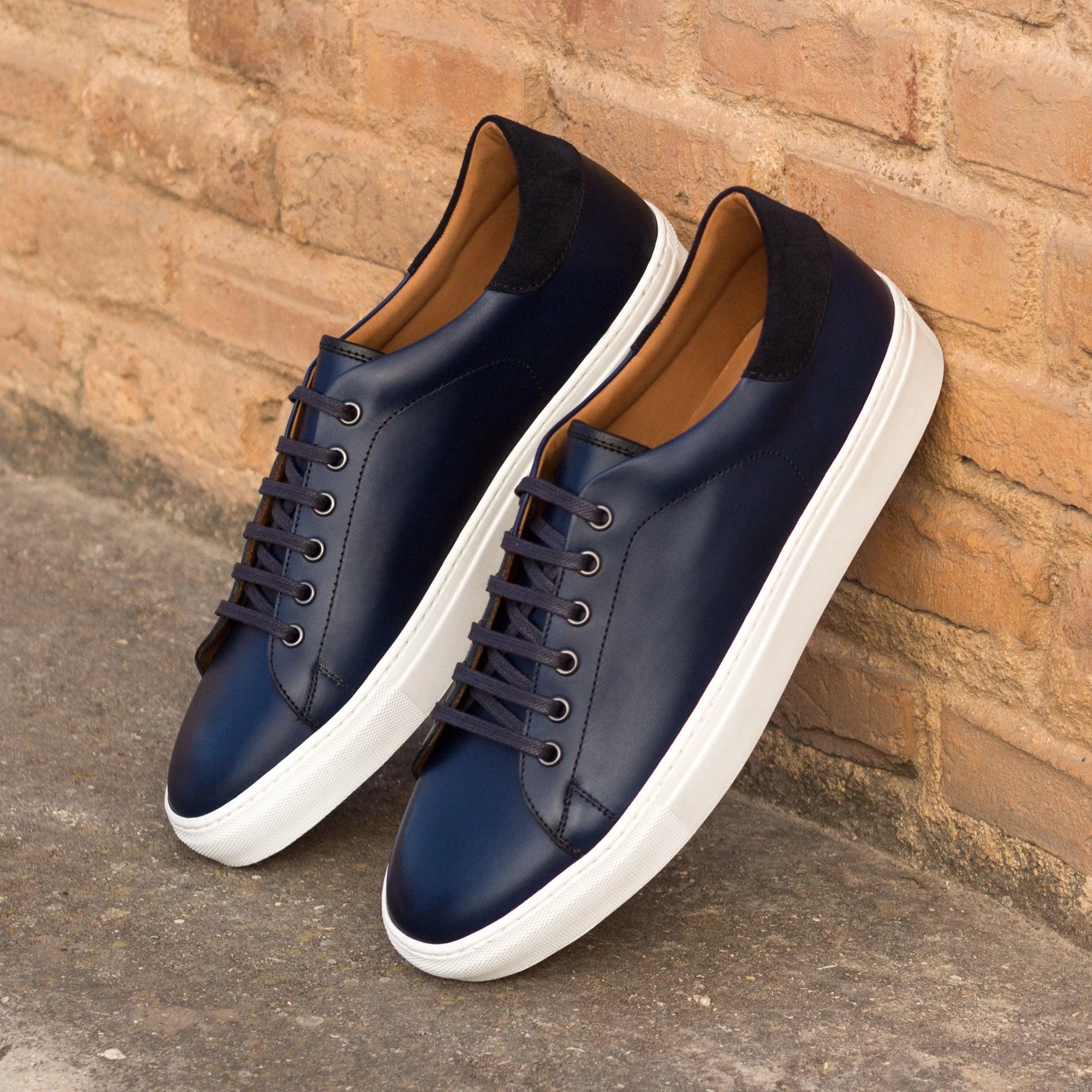 Navy leather Jad Trainer Sneaker with white soles for stylish comfort and performance