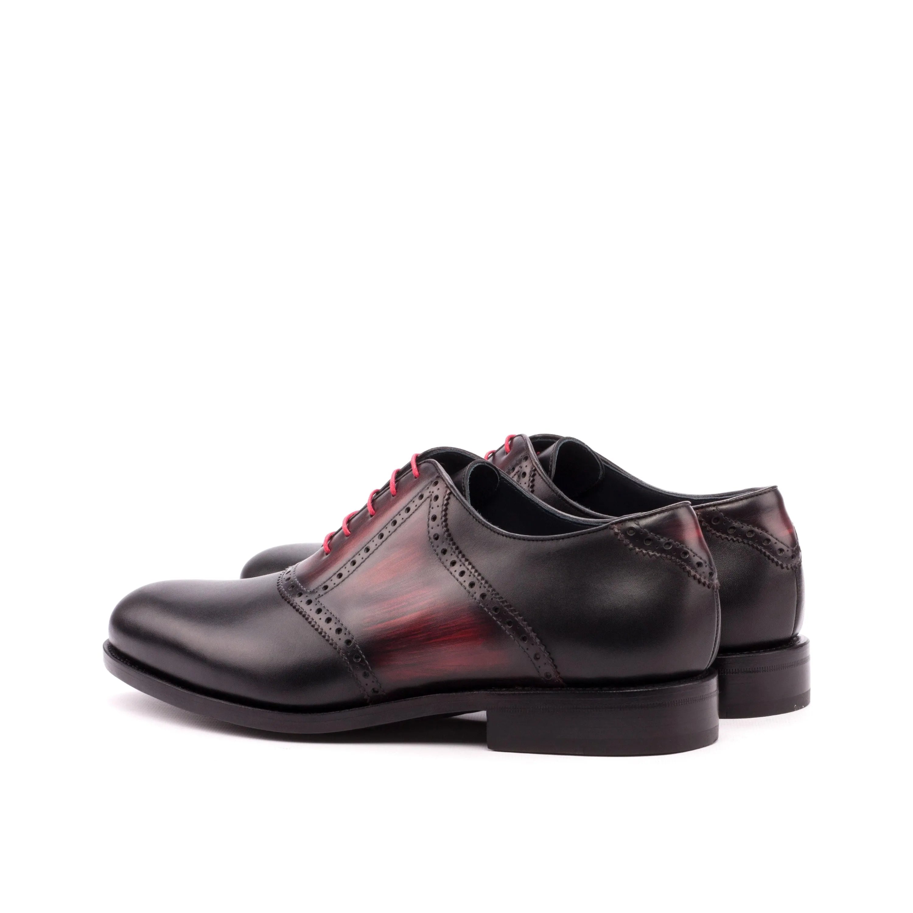 Burgundy and black leather Jiovani Saddle Patina shoes for elegant styling