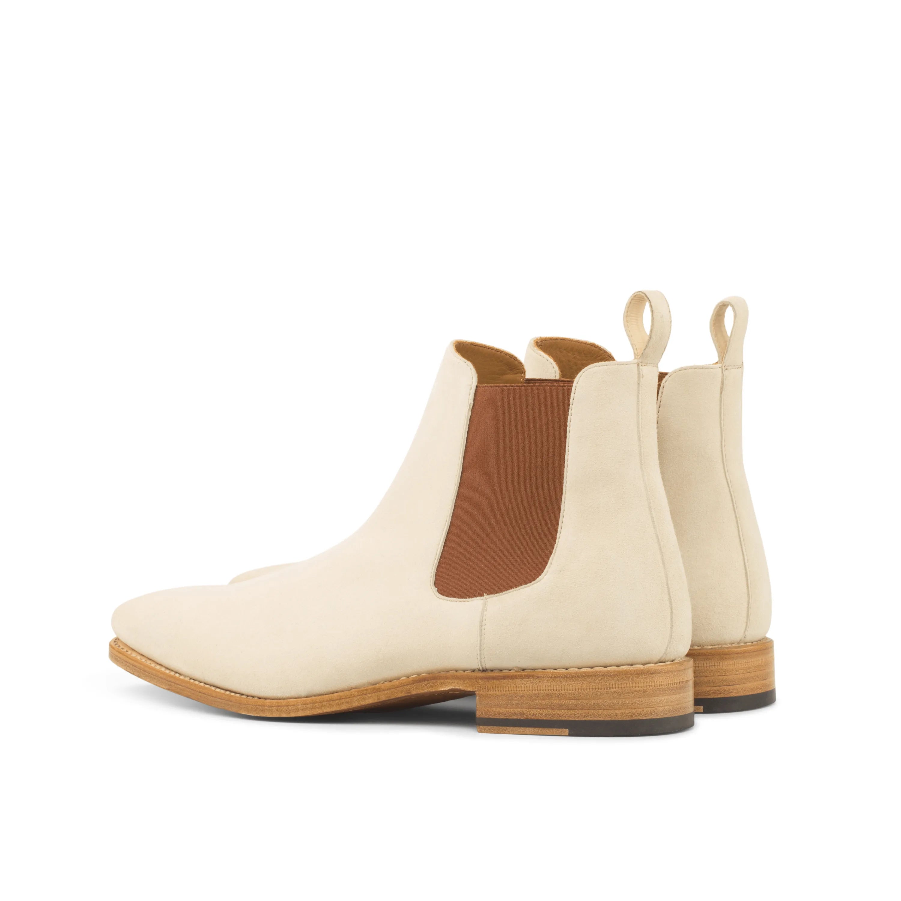 Cream-colored leather Kangee Chelsea Boot showcasing stylish design and comfort