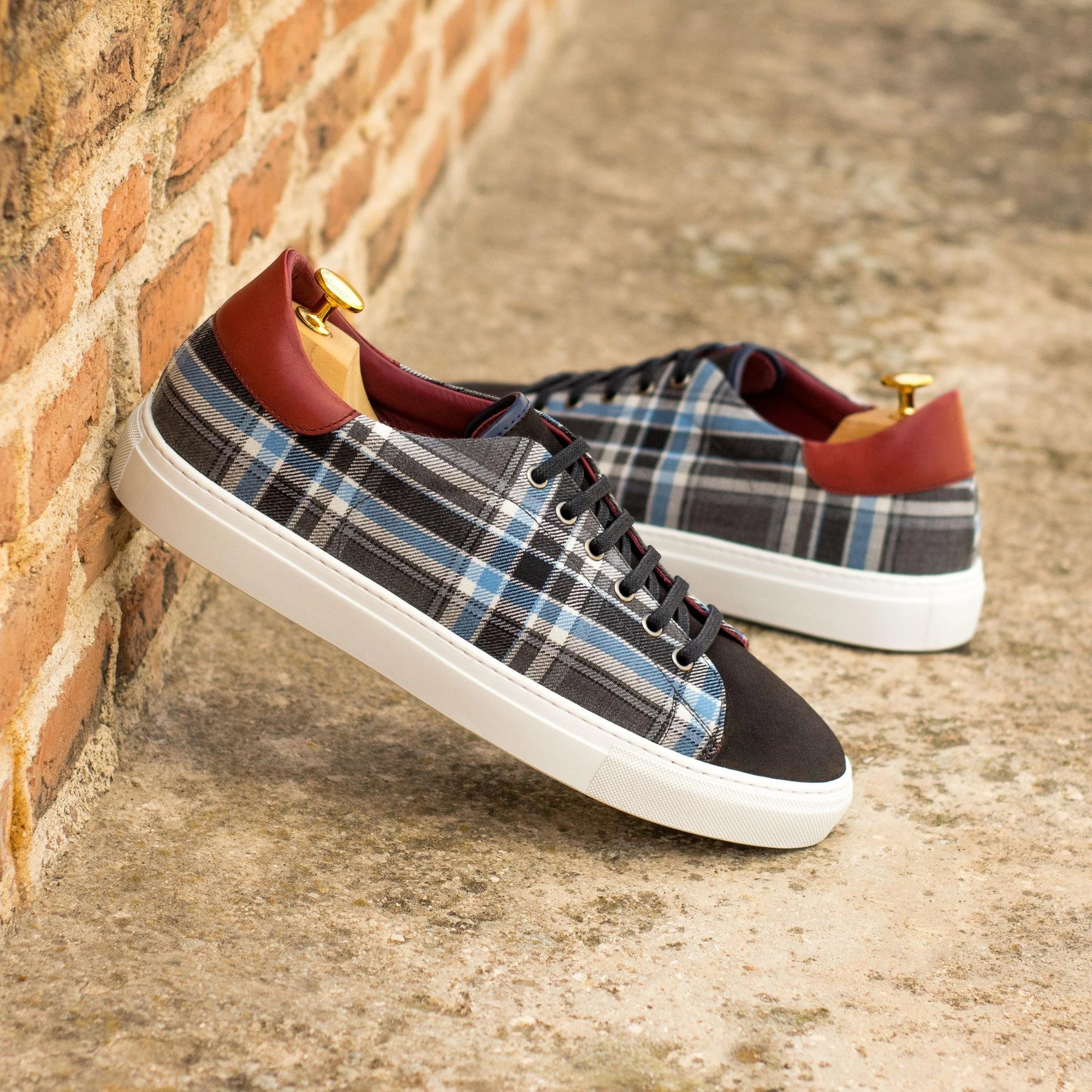 Plaid canvas Kevin Trainer Sneakers, stylish and comfortable trainer sneakers for everyday wear