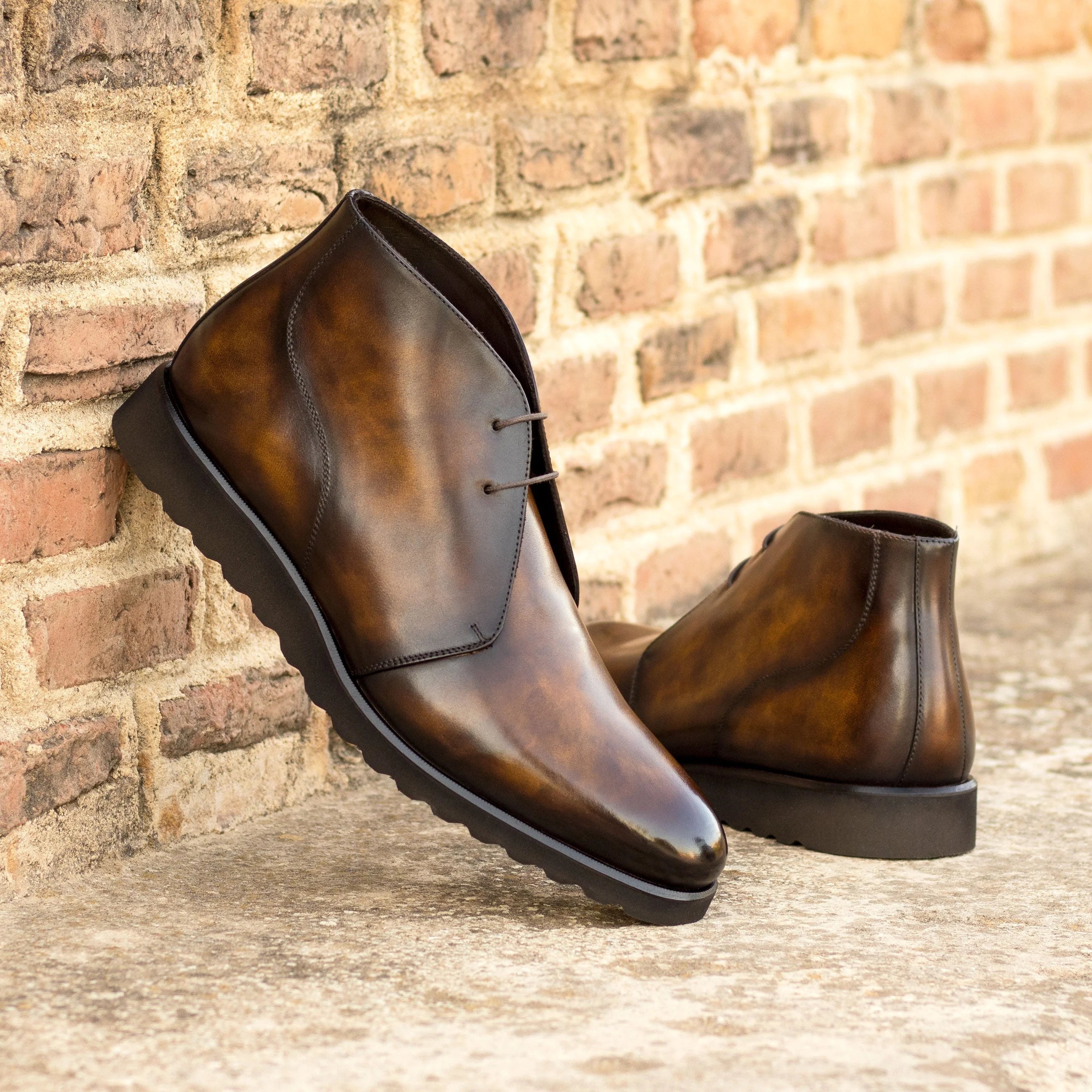 Brown Lopez Patina Chukka Boots II with laces and rubber soles