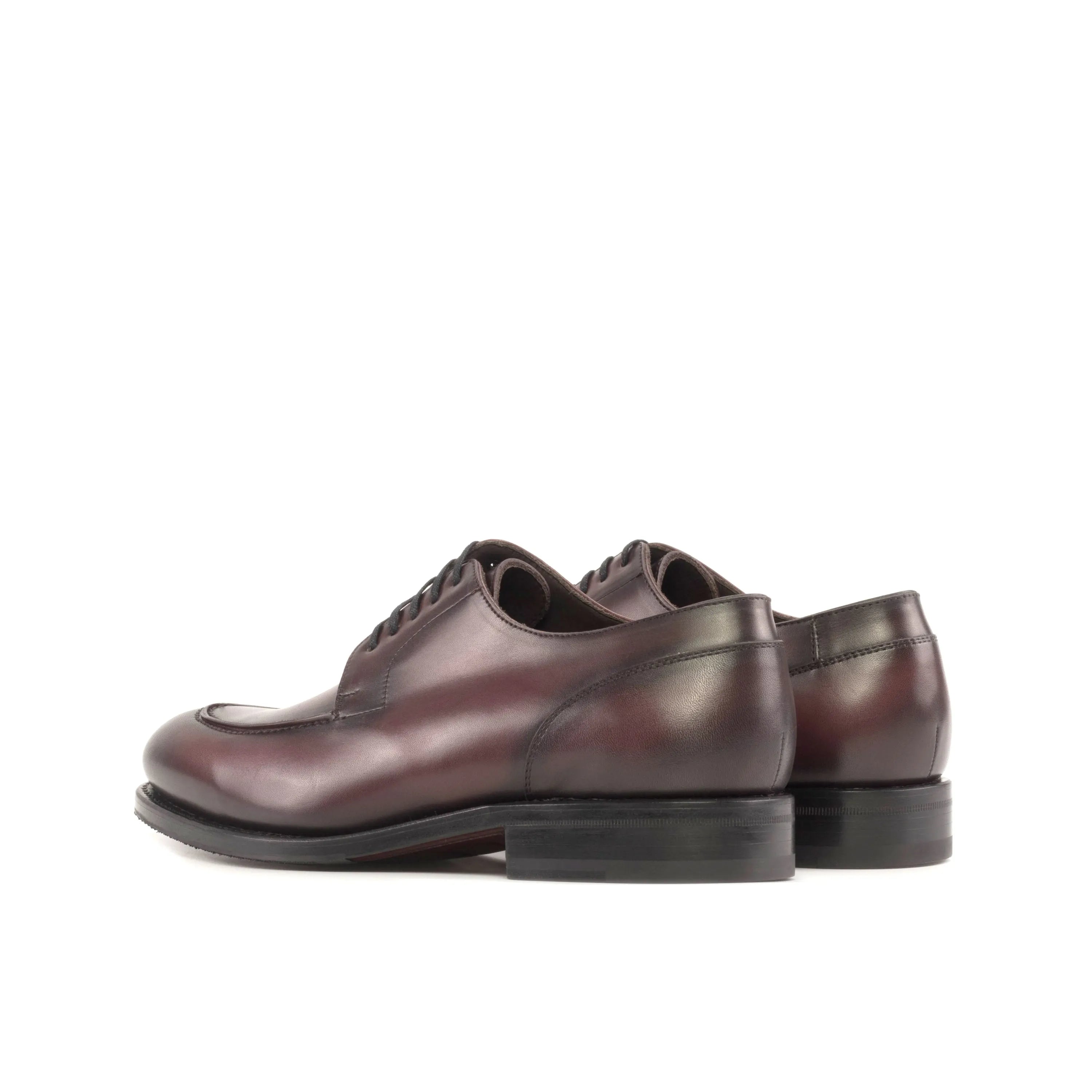Burgundy leather Luginos Derby Split Toe shoes showcasing elegant split toe design