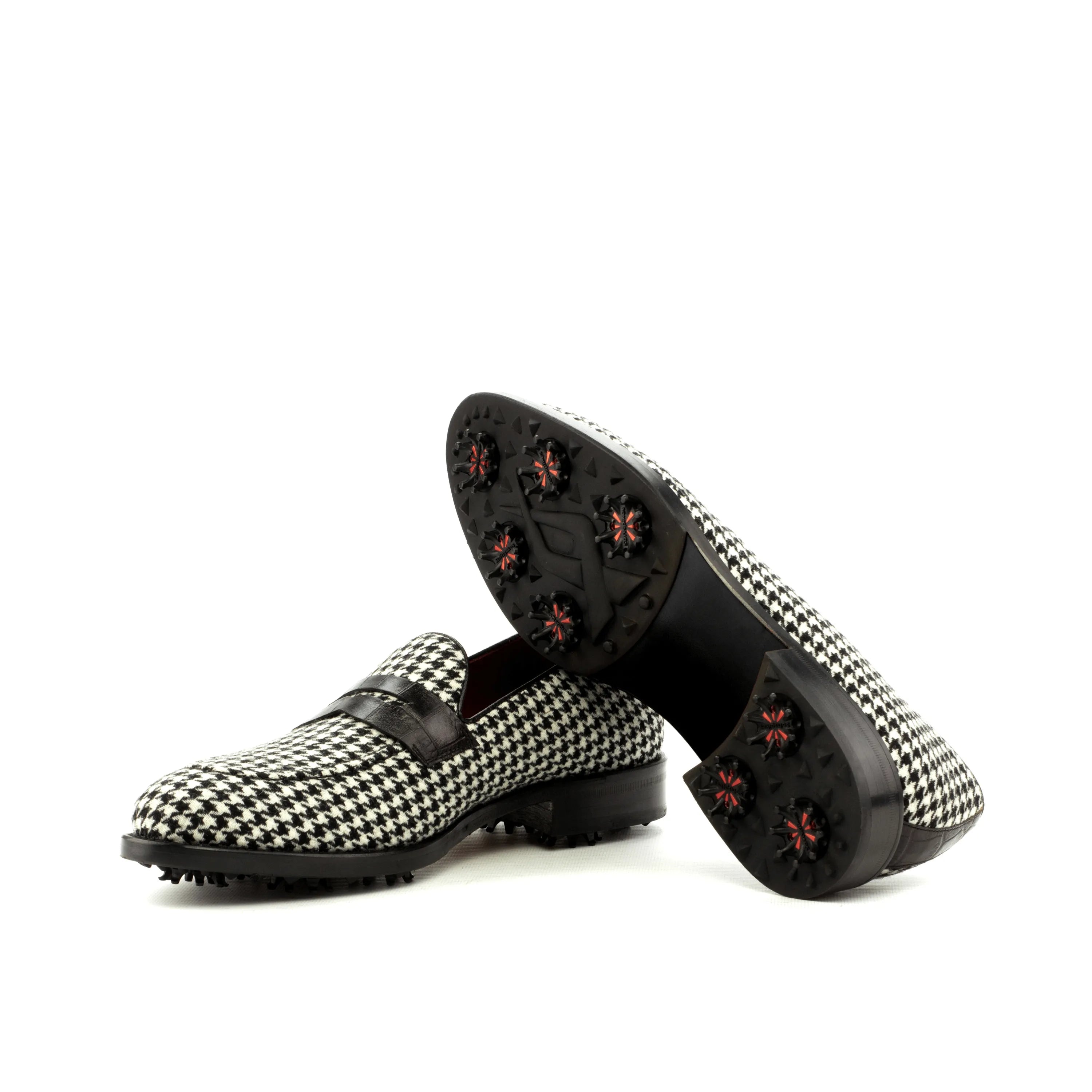 Houndstooth Maklak loafer golf shoes designed for style and comfort on the green