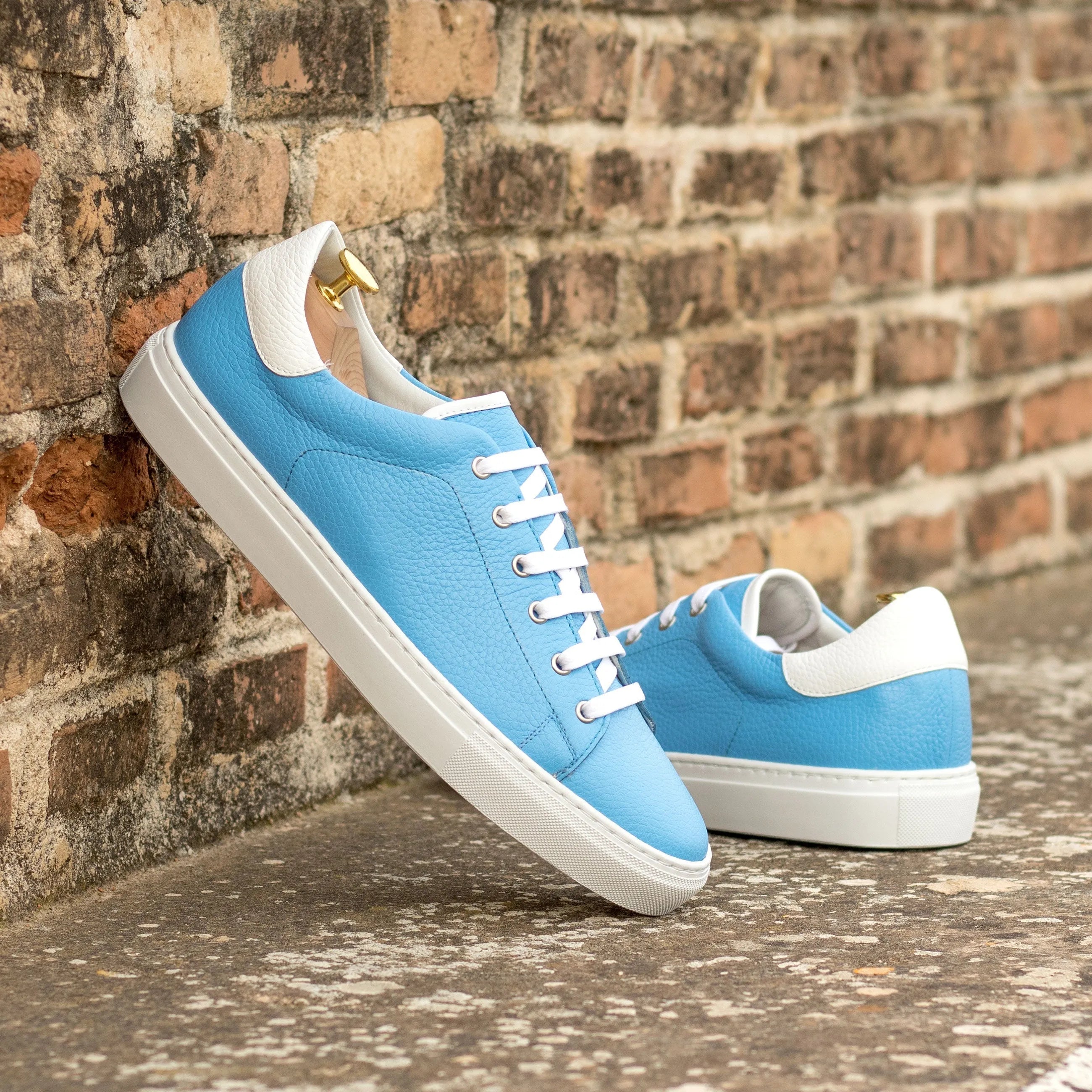 Light blue Malta Trainer Sneaker made of grain Italian leather with a cupsole design