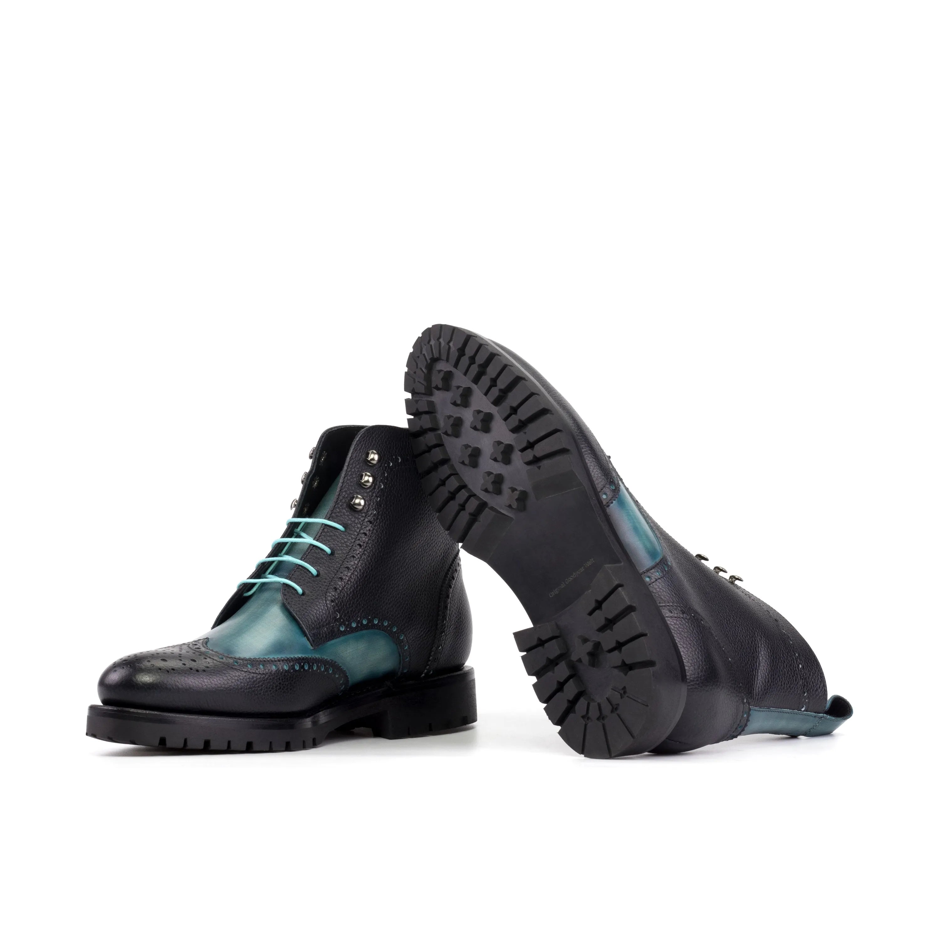 Two-tone leather lace-up Manolo Patina Military Brogue Boots for stylish footwear