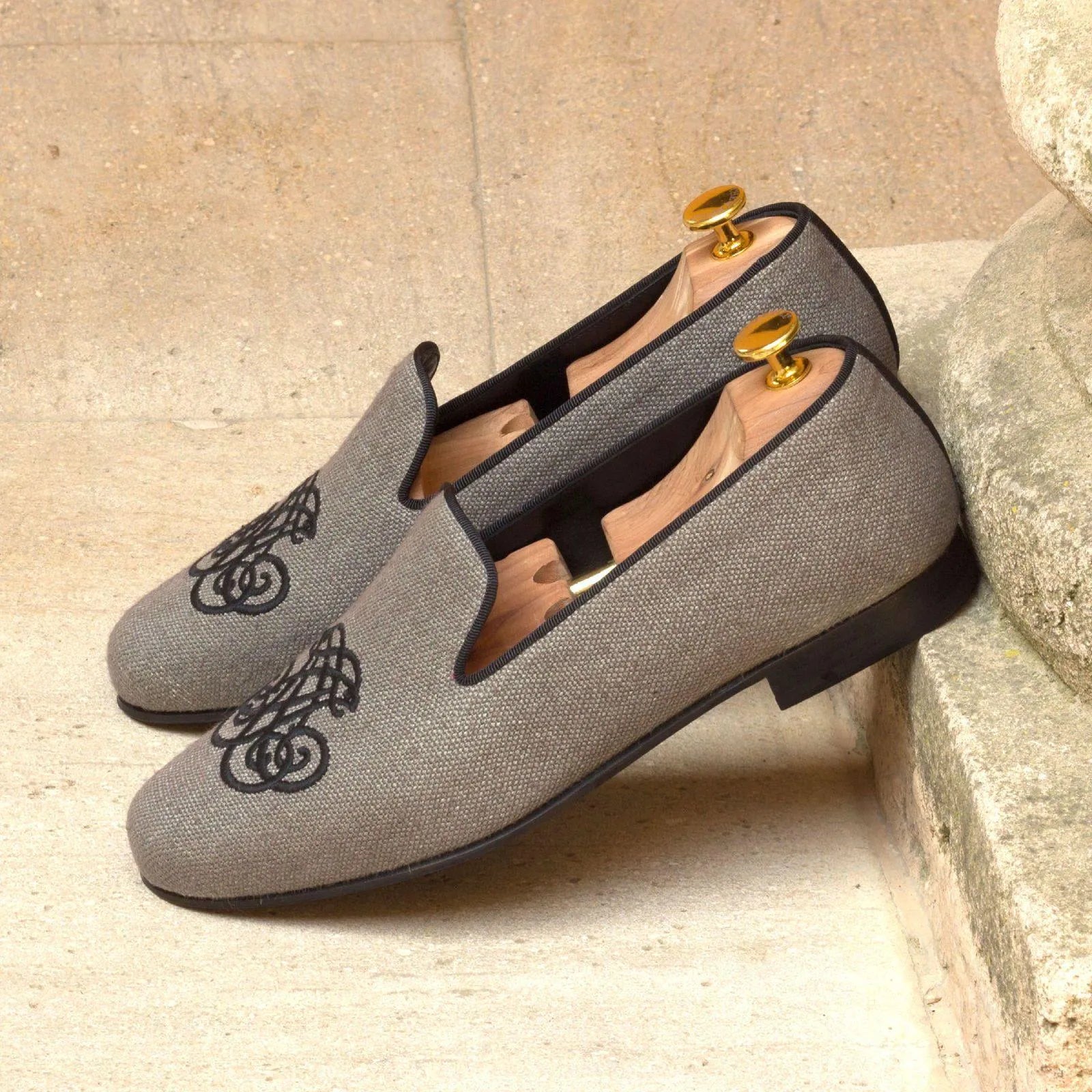 Gray linen loafers with black embroidery from Ocean9 Wellington Slipon collection