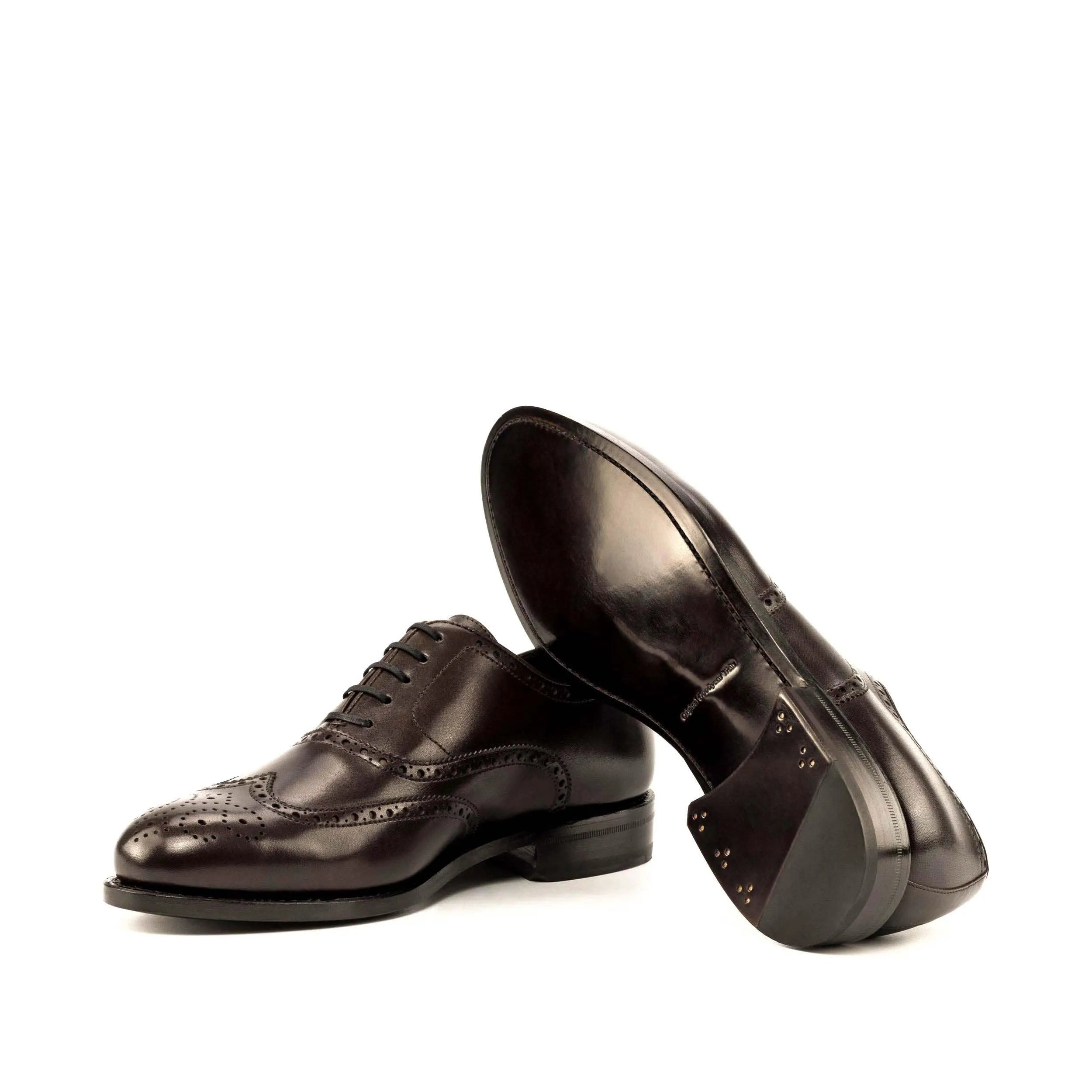 Brown leather Olivers full brogue shoes, ideal dress shoes for the fast lane