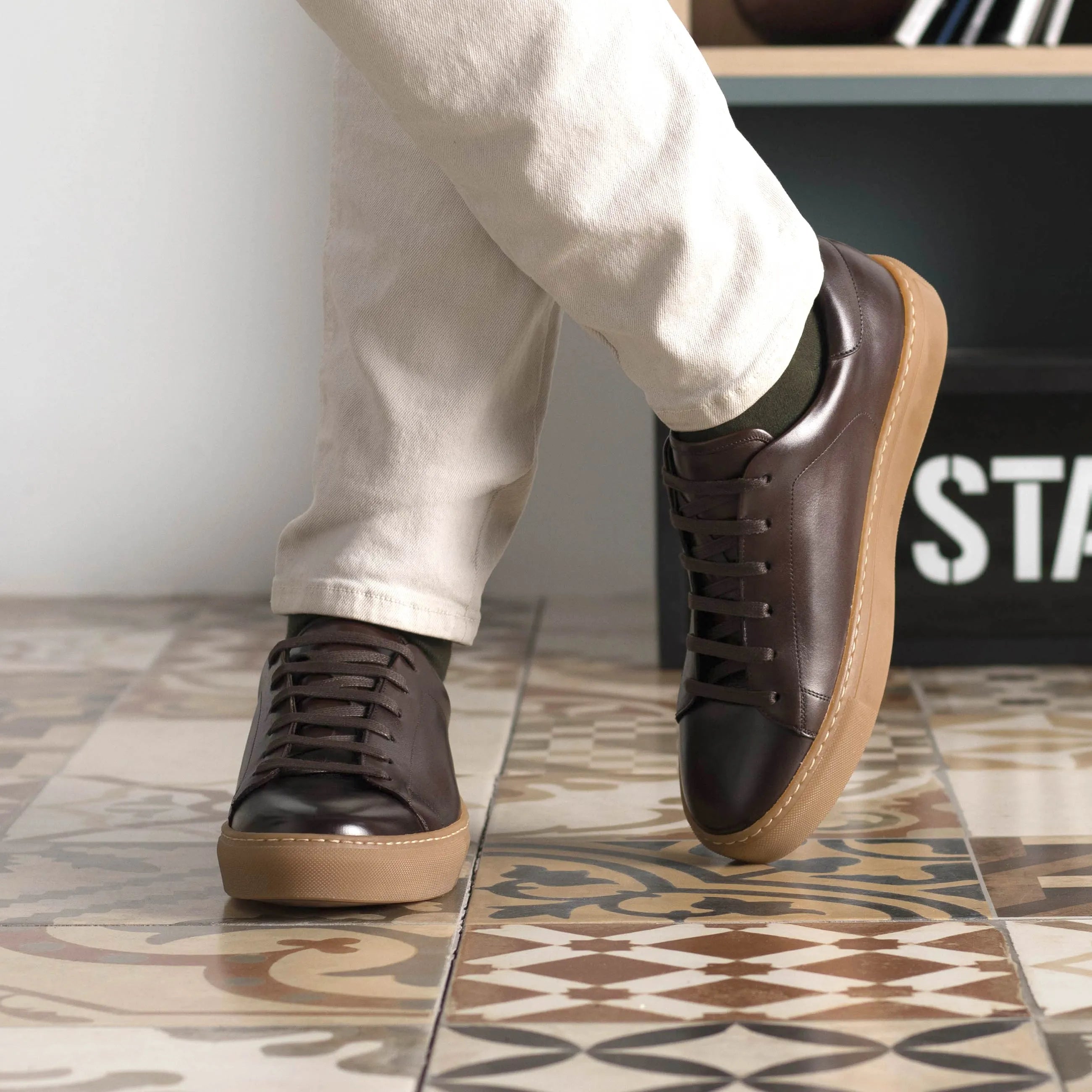 Brown leather Ophelio Trainer Sneaker featuring a stylish cupsole design