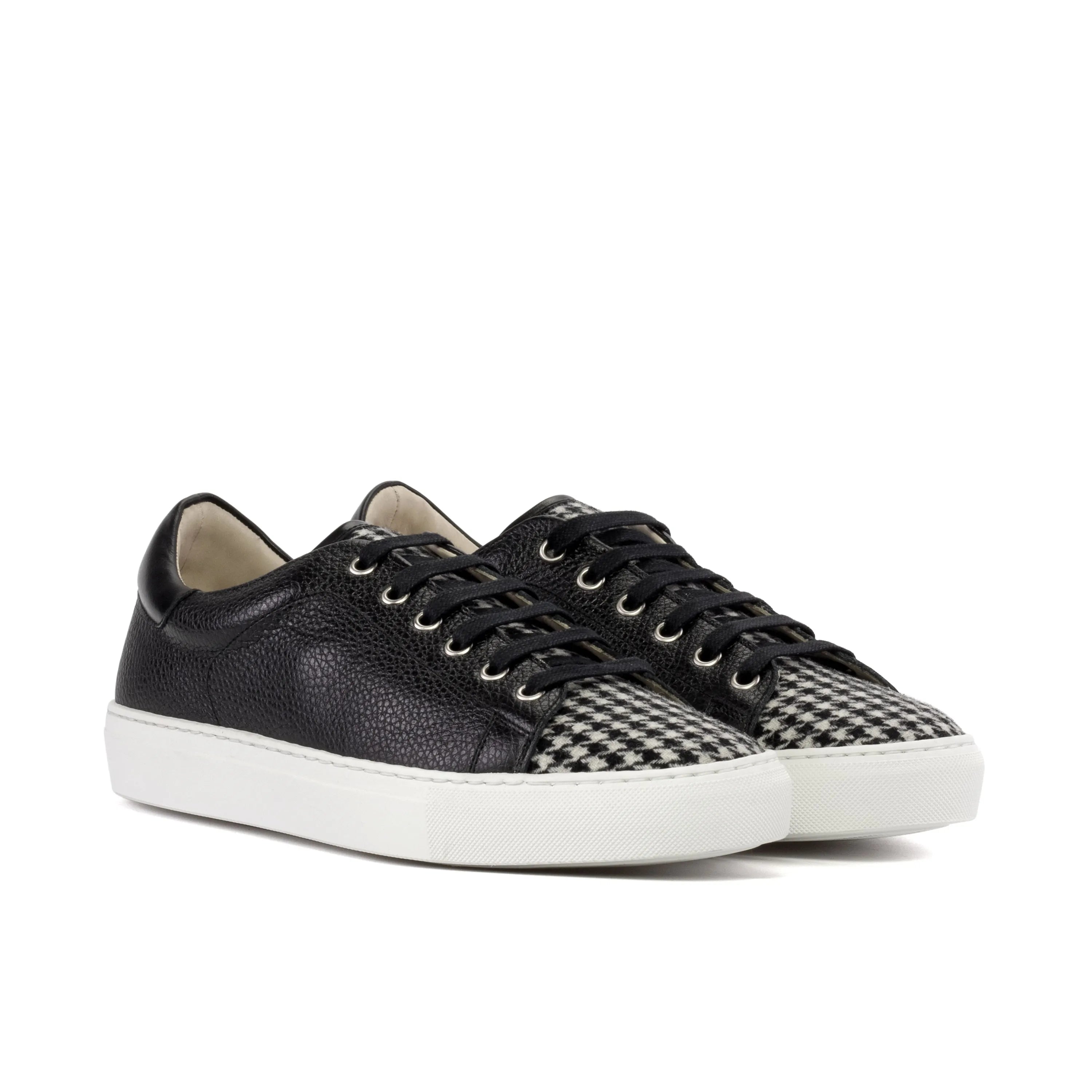Black leather Polando Trainer Sneaker featuring houndstooth toe design