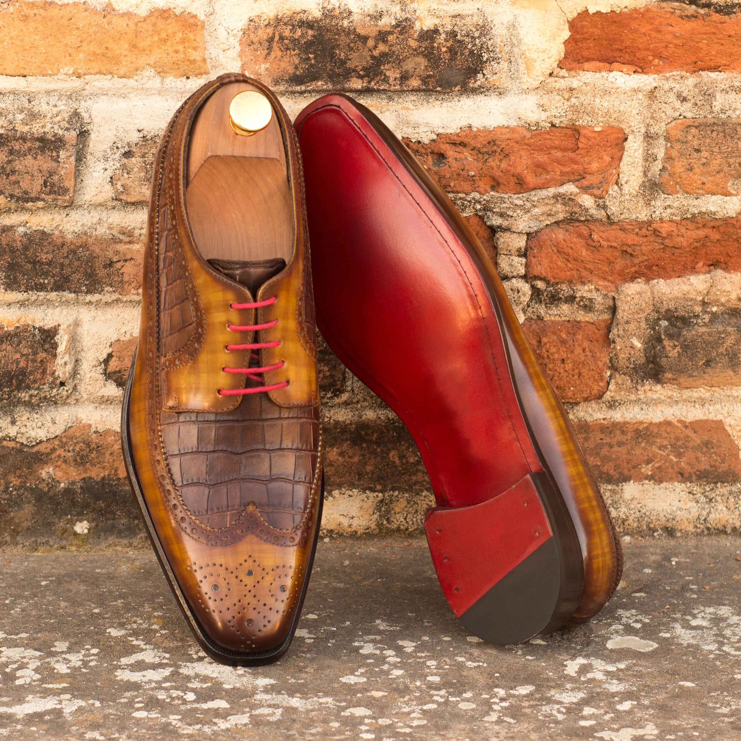 Brown leather dress shoes, Power2 Longwing Patina Blucher with classic longwing design