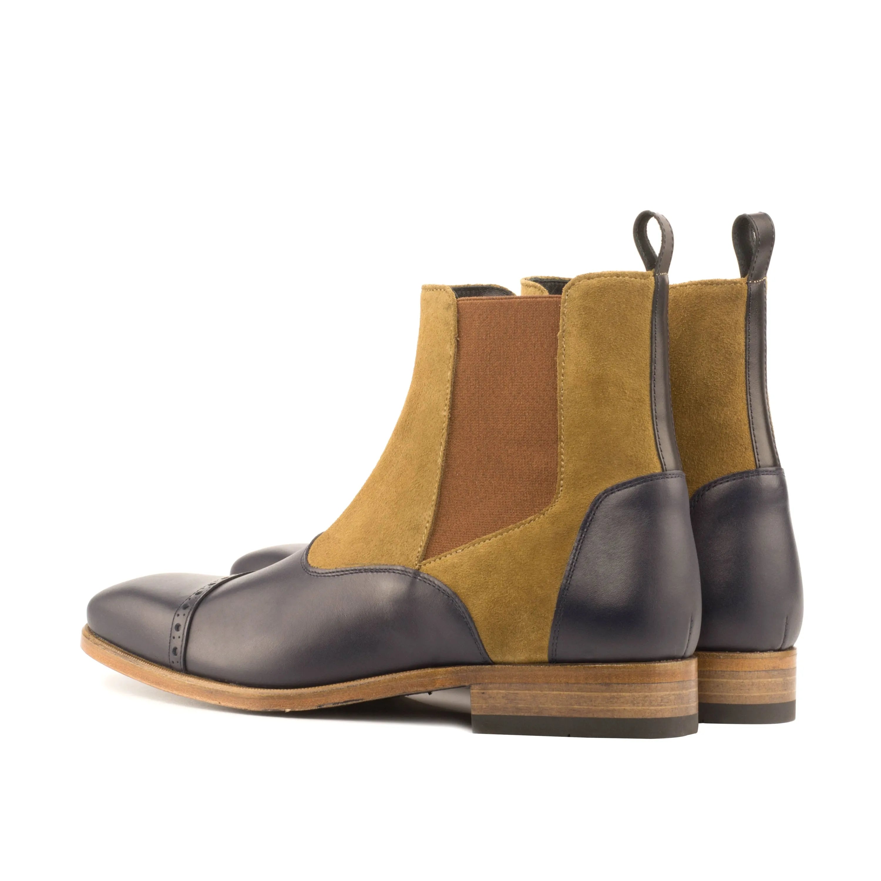 Two-toned leather Prevenzano Chelsea Boots showcasing modern style and comfort