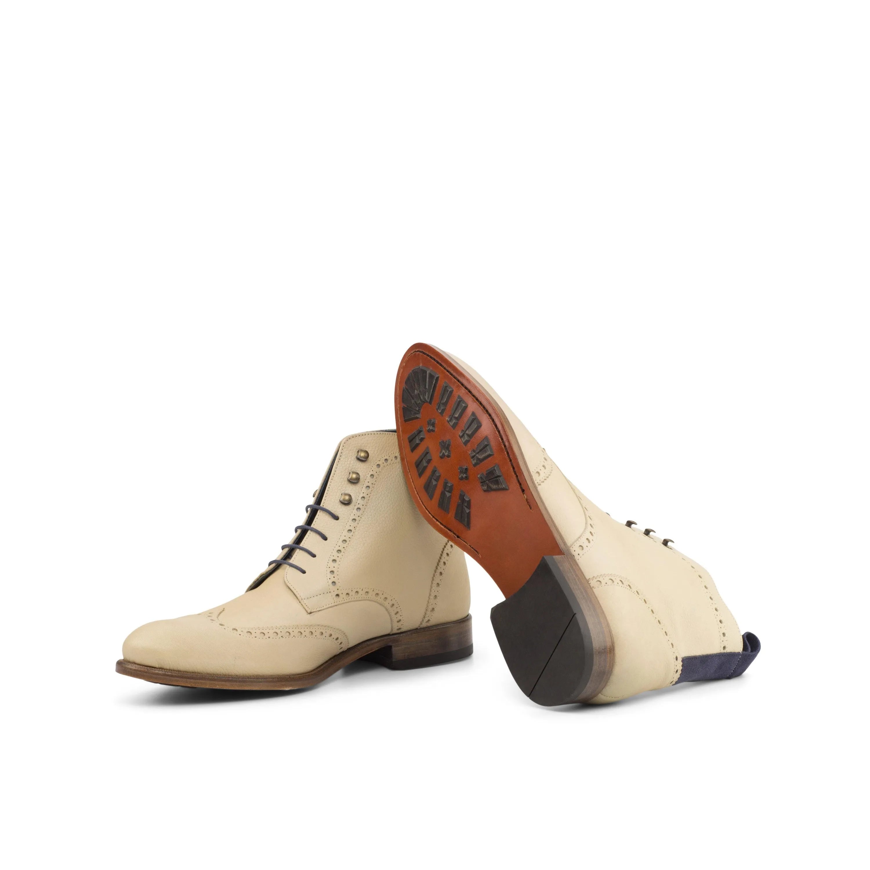 Beige leather wingtip boots from the R04 Military Brogue Boots II collection