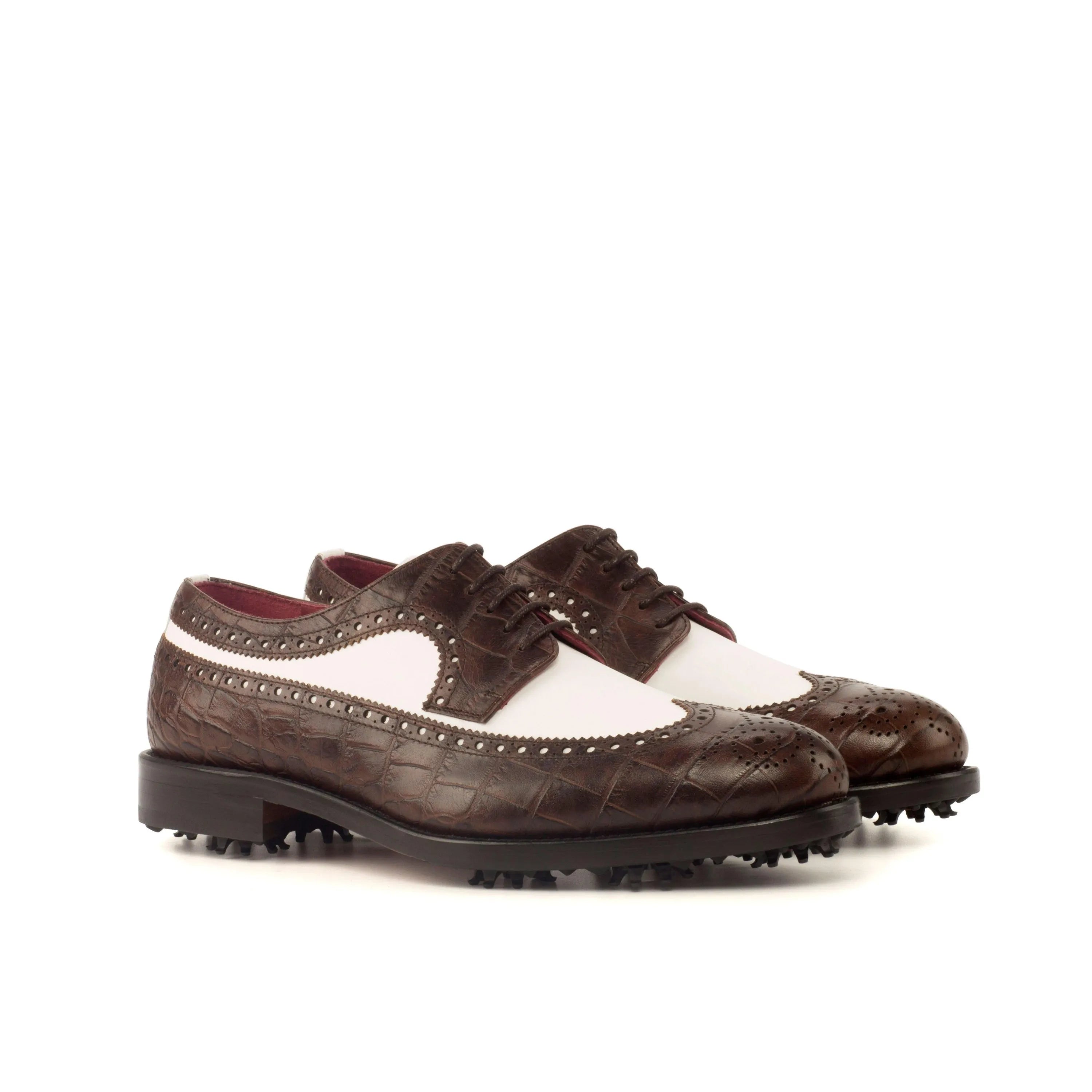 Two-tone Saint Longwing Blucher Golf Shoes featuring long wingtip blucher design