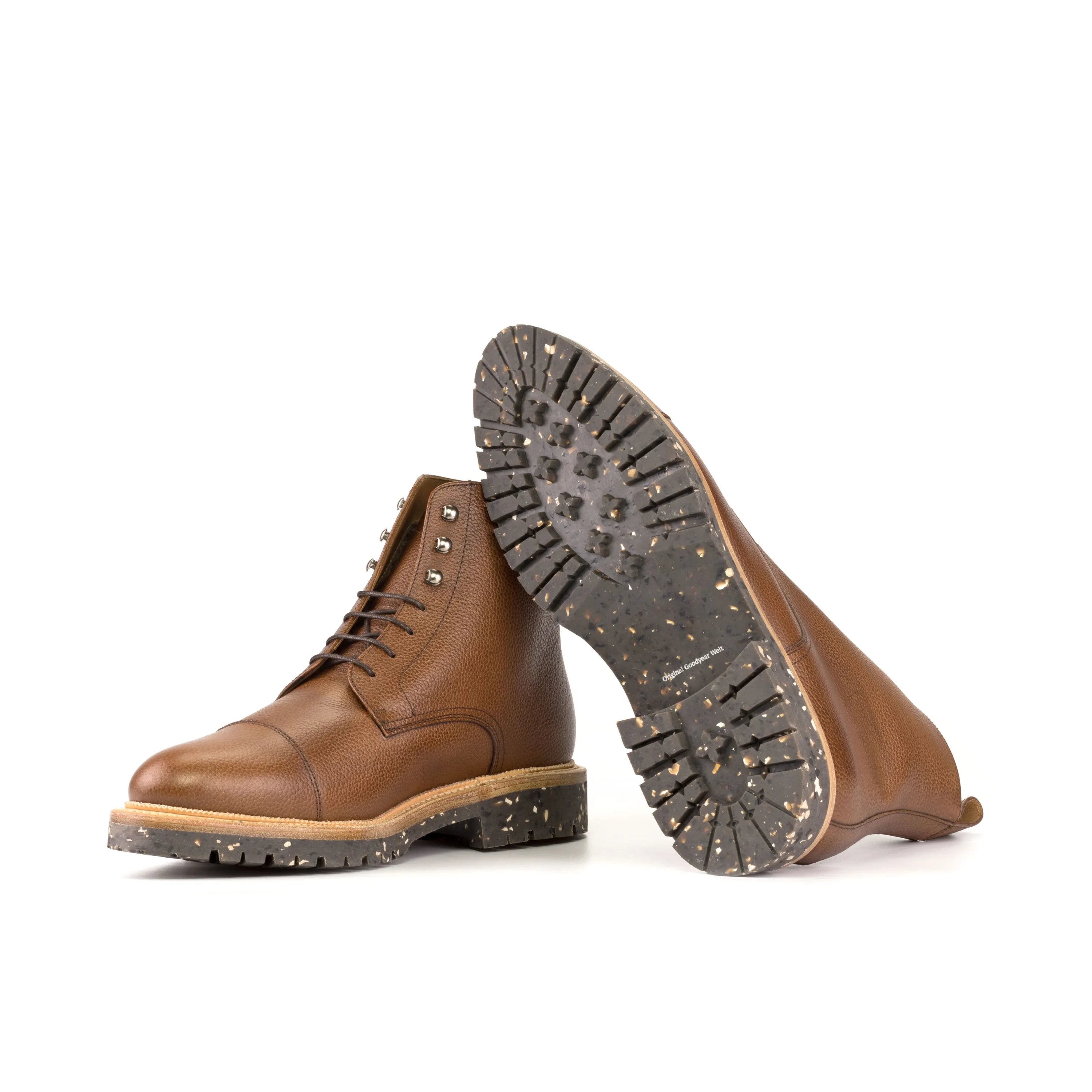 Brown leather cap-toe boots from the Senio Jumper Boots collection for stylish comfort