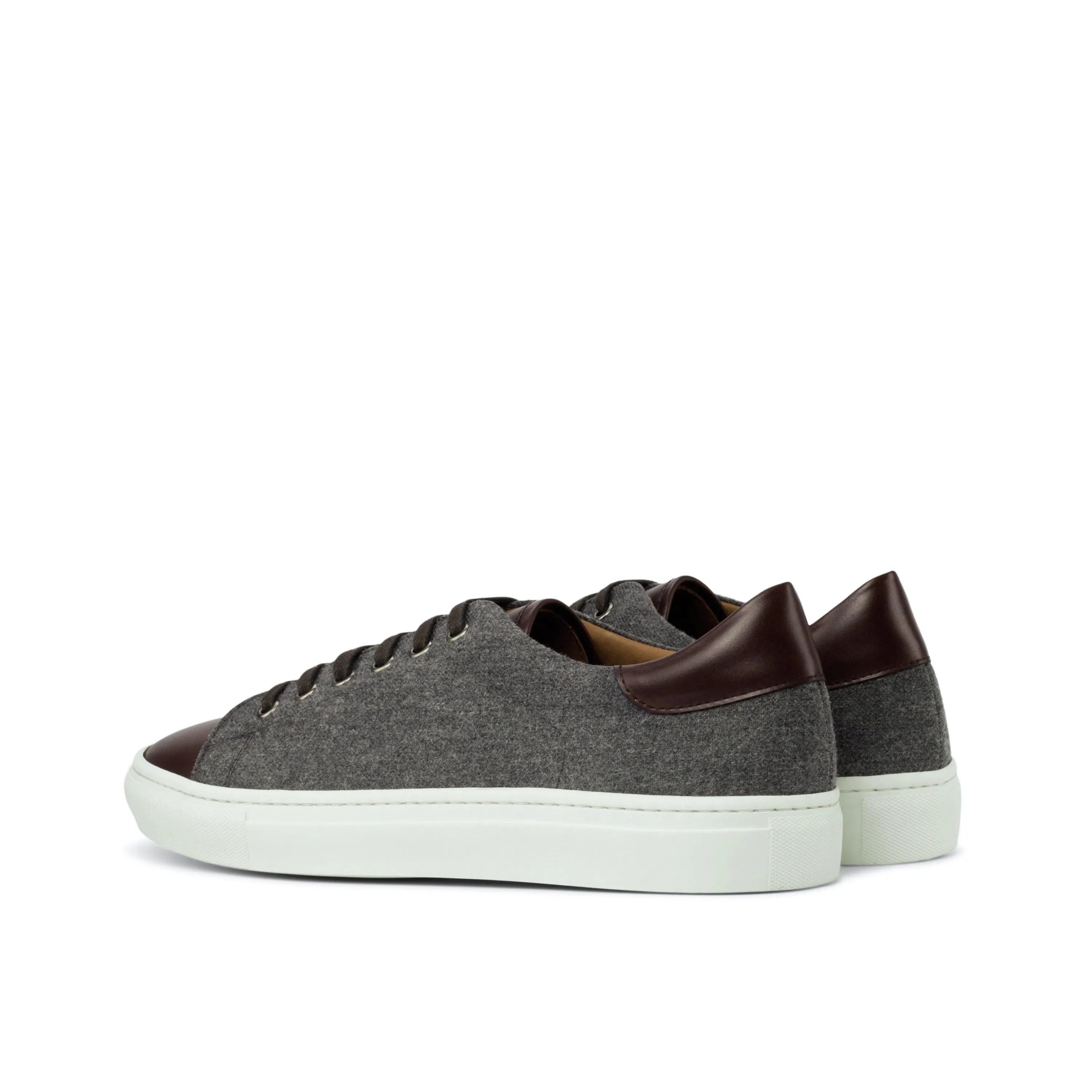 Gray and burgundy leather Supera Trainer Sneakers II showcasing modern design and comfort