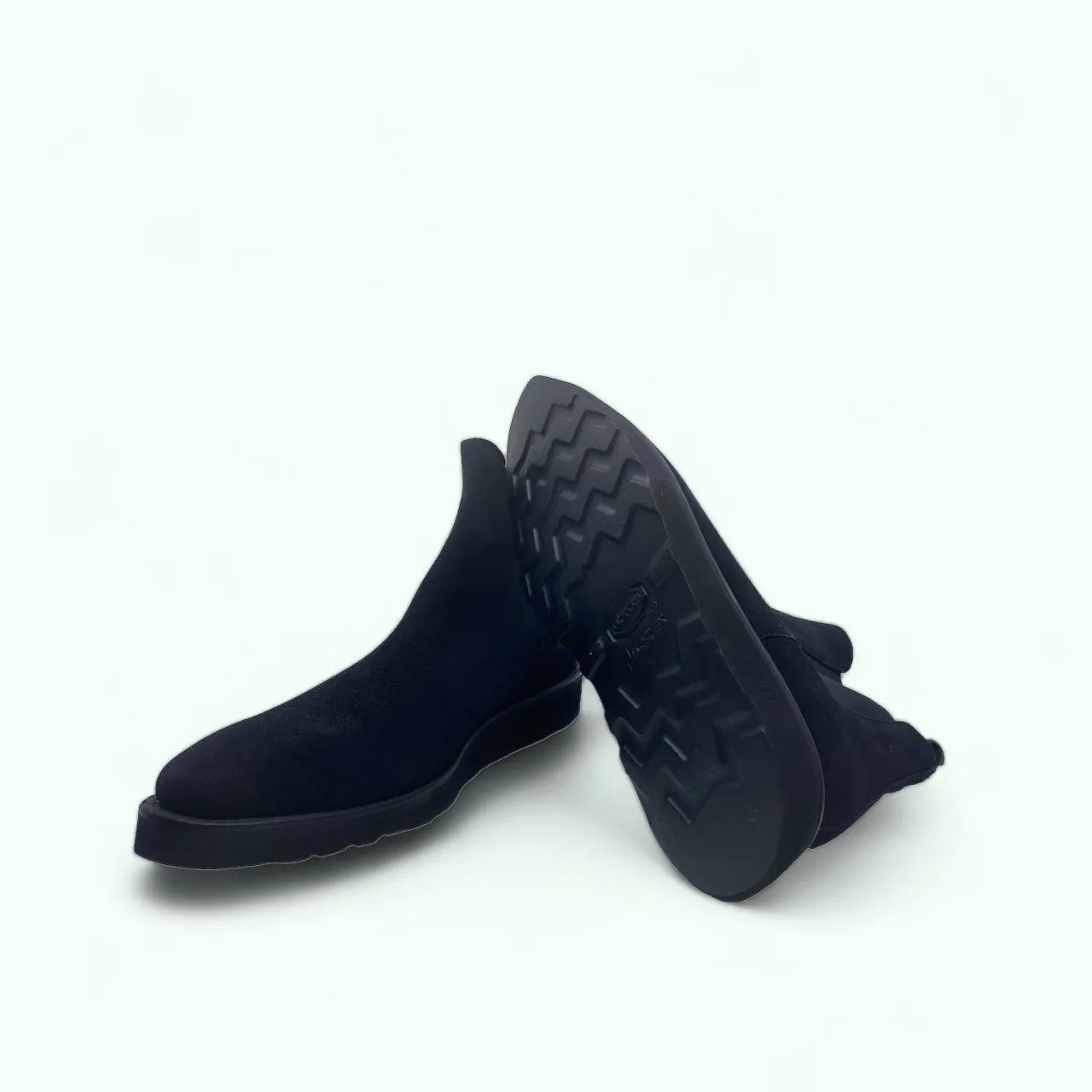 Black suede Termin Chelsea Boot II showcasing stylish and versatile Chelsea boot design