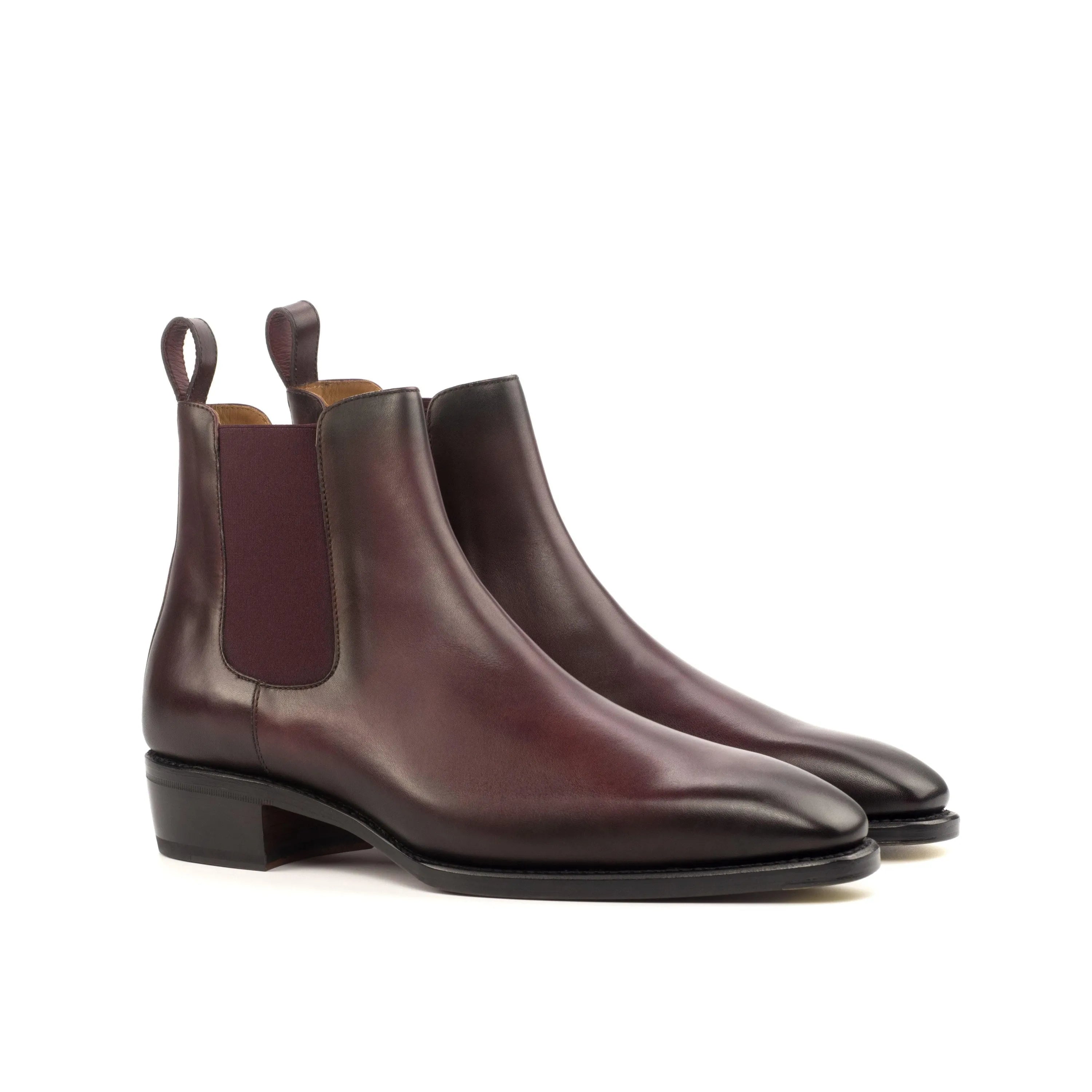 Burgundy leather Truman Chelsea Boot II showcasing stylish Chelsea boot design