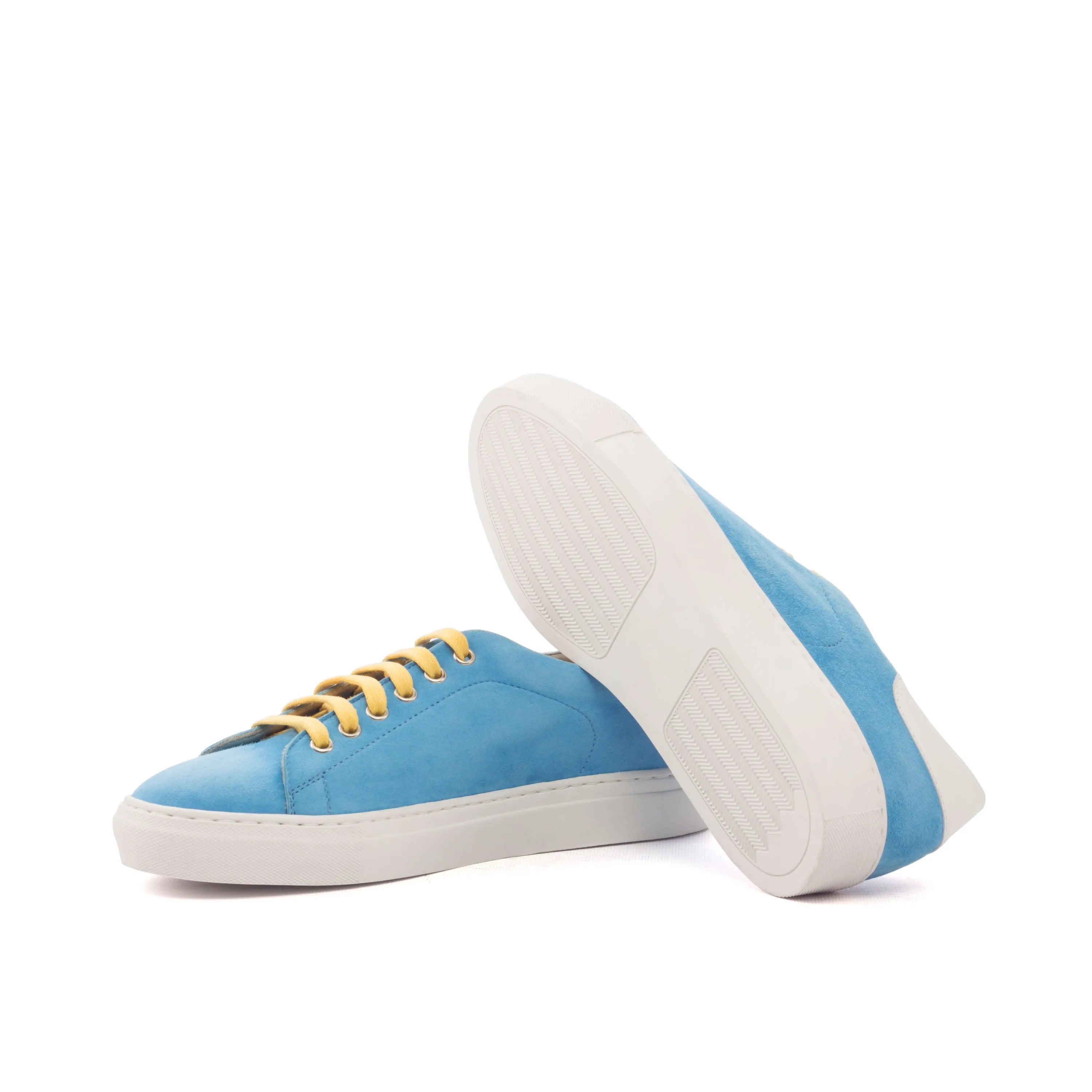 Blue leather Usainit Trainer Sneakers featuring vibrant yellow laces