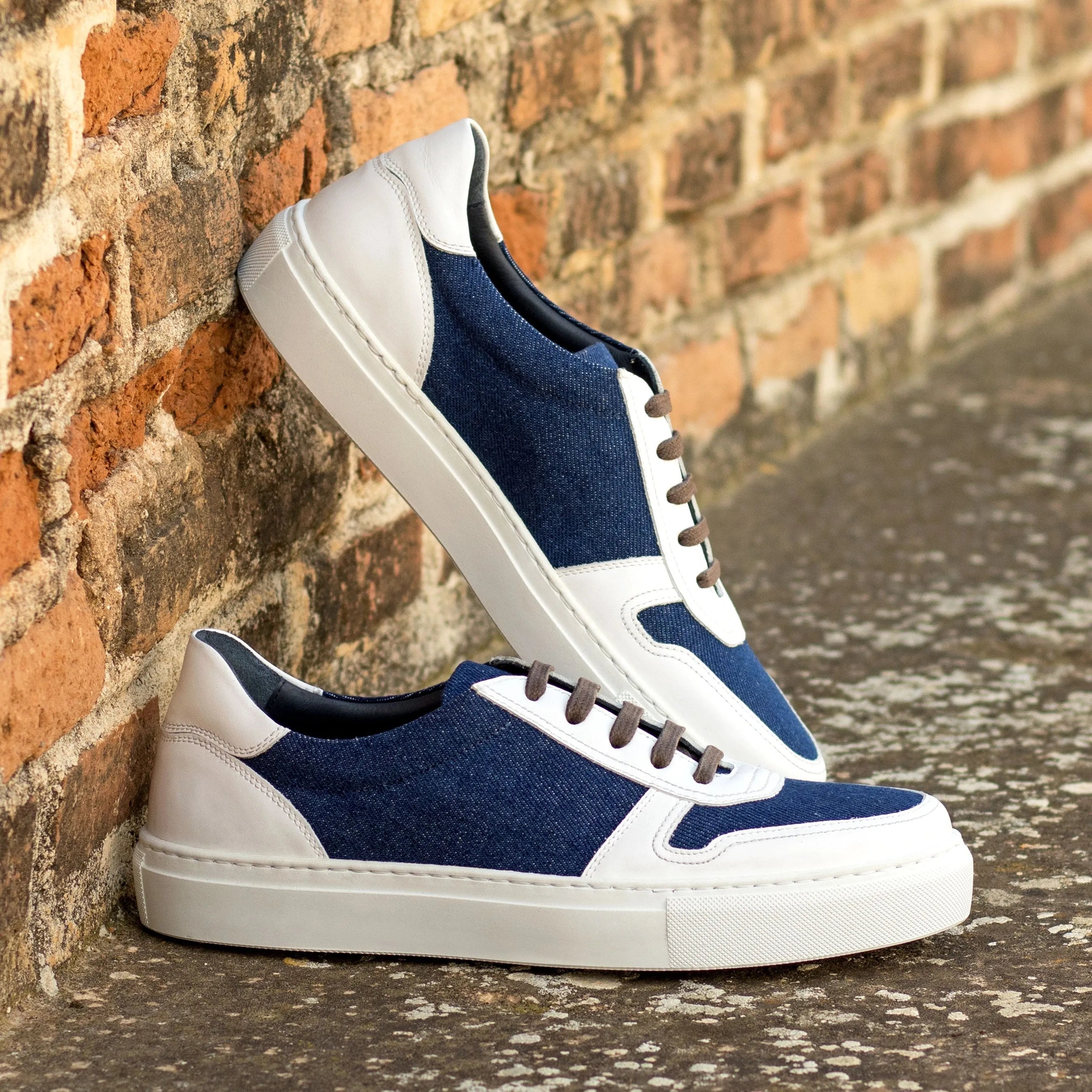 Two blue and white Viceroy Unisex Trainer II sneakers displayed together for sale