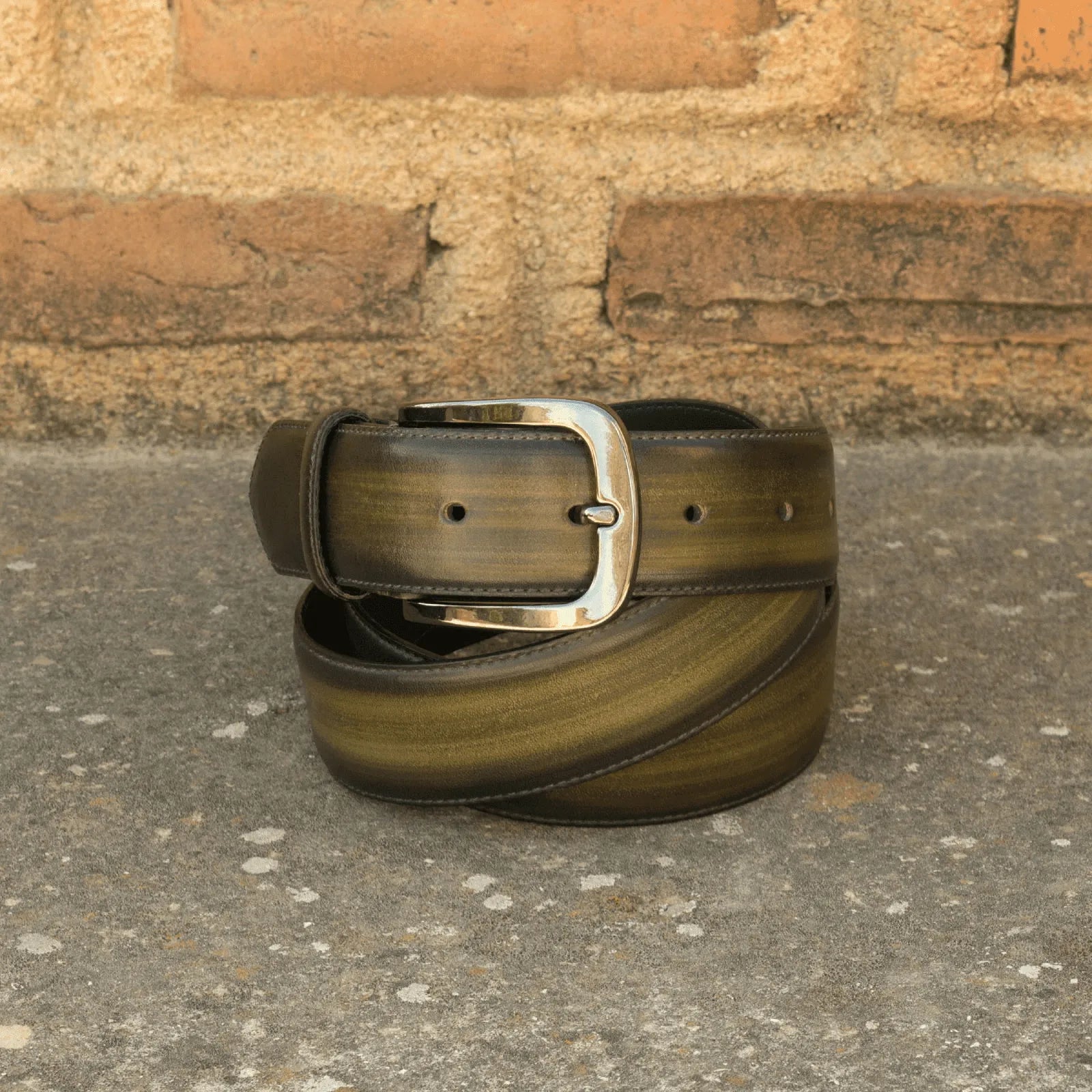 Olive green leather Vito Patina Hampton Belt II featuring a sleek silver buckle