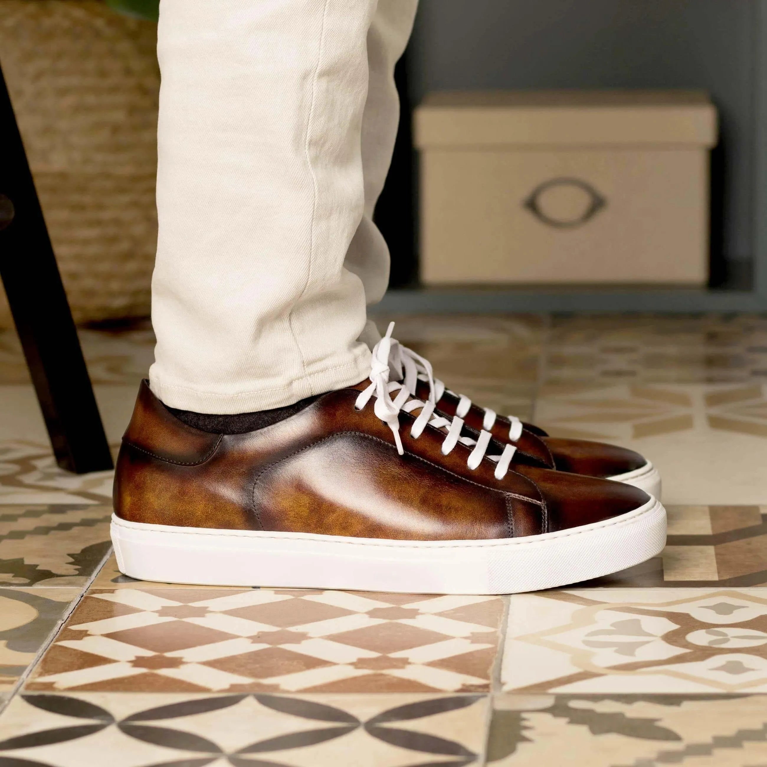 Brown leather 1789 Trainer Patina Sneaker with white cupsole for a stylish look