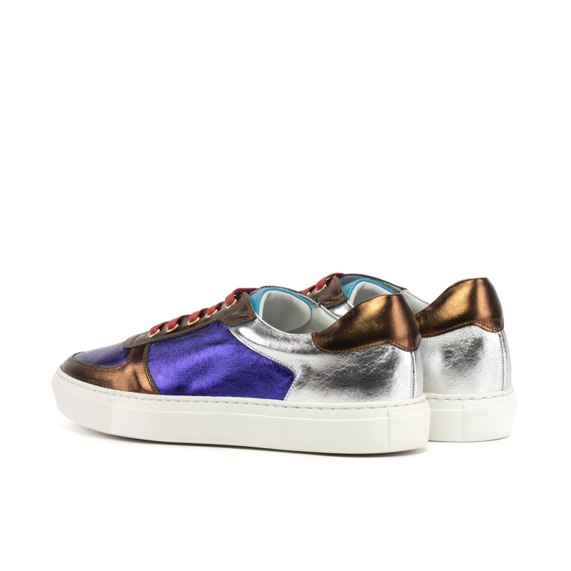 Carbon Low Top Sneaker II - Premium wholesale from Que Shebley - Shop now at Que Shebley