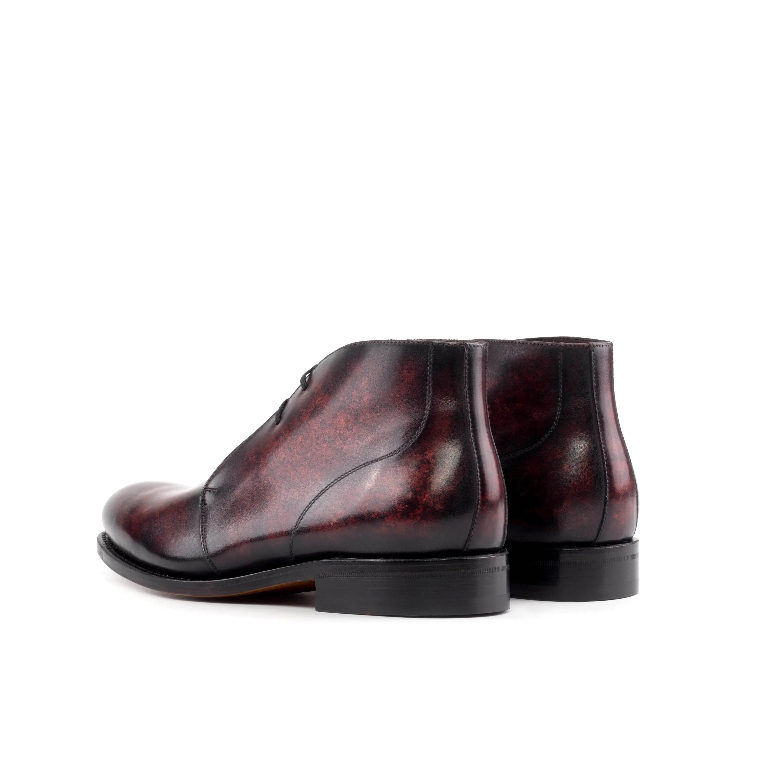 Burgundy leather 5944 Patina Chukka Boots, stylish patina shoes for any occasion