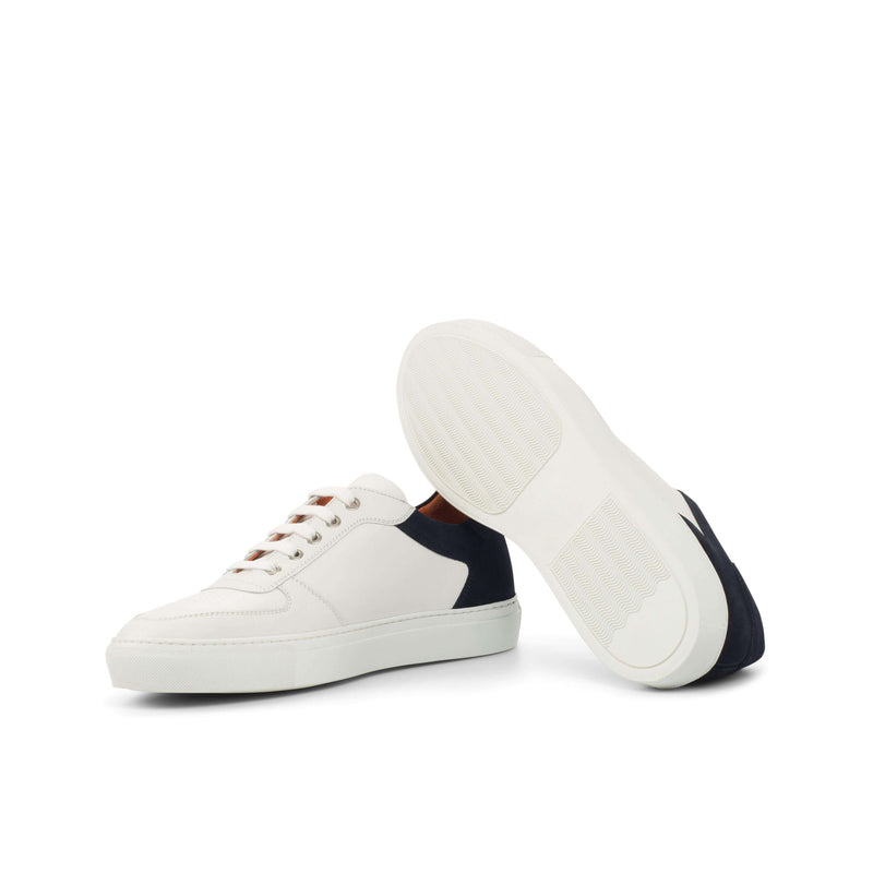 Alin Low Top Sneaker II - Premium wholesale from Que Shebley - Shop now at Que Shebley