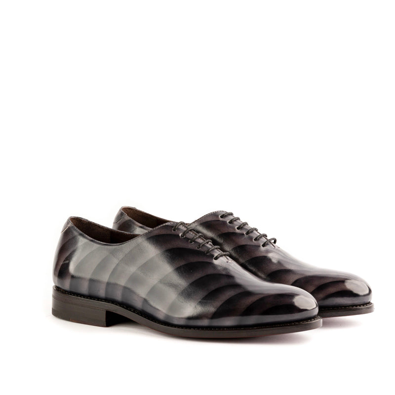 Leonidas Patina Wholecut - Premium Men Shoes Limited Edition from Que Shebley - Shop now at Que Shebley