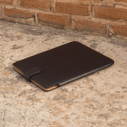 Lux 3 Ipad case - Premium Luxury Travel from Que Shebley - Shop now at Que Shebley