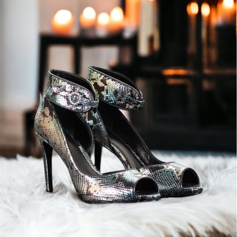Pair of silver Jimmy Choo pumps, Slipper Cinderella Shoe High-heeled  footwear Designer, Choo diamond silver high heels, diamond, outdoor Shoe  png | PNGEgg