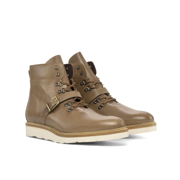 Swiss Hiking Boots - Premium Men Dress Boots from Que Shebley - Shop now at Que Shebley
