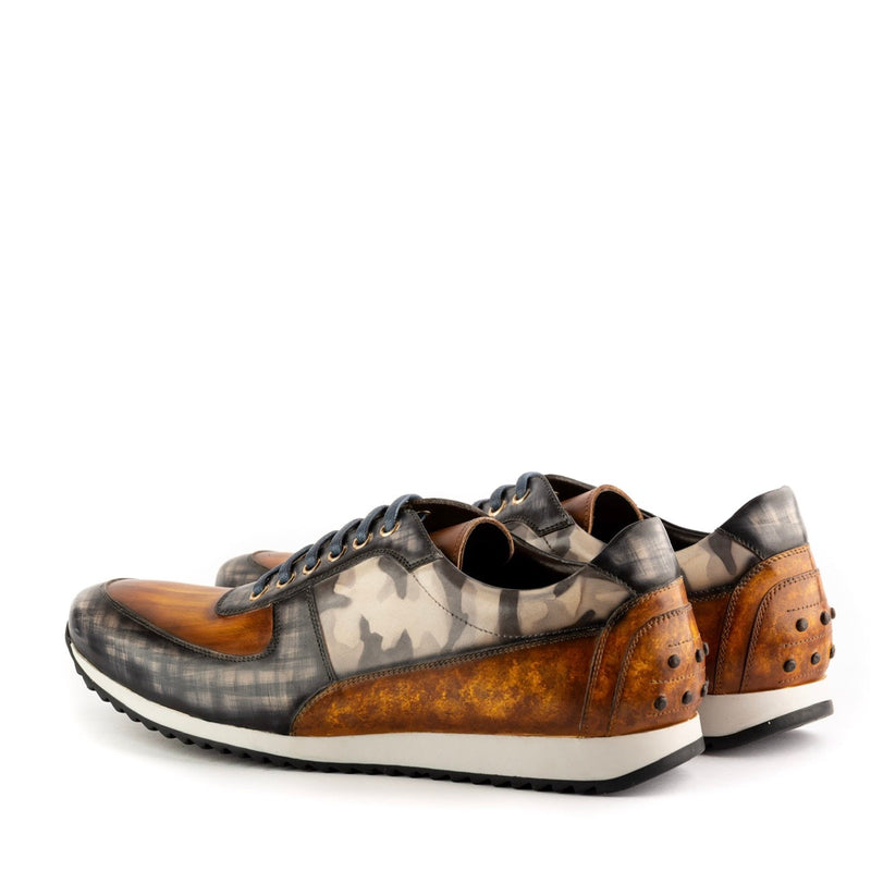 Vincent II Corsini Patina Sneakers II - Premium wholesale from Que Shebley - Shop now at Que Shebley