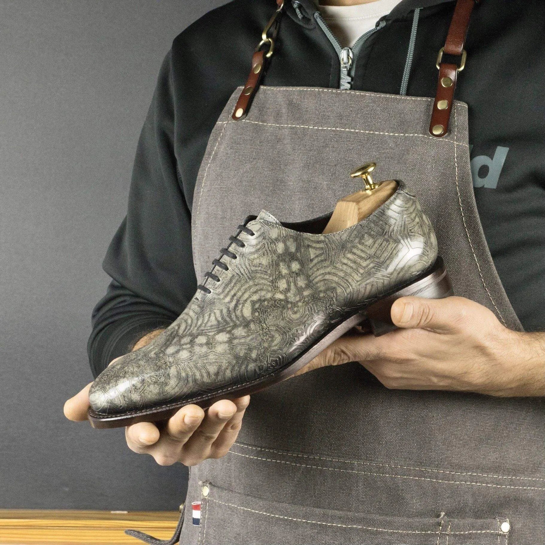 Patterned gray leather dress shoe Aztika Patina Wholecut II for sophisticated style