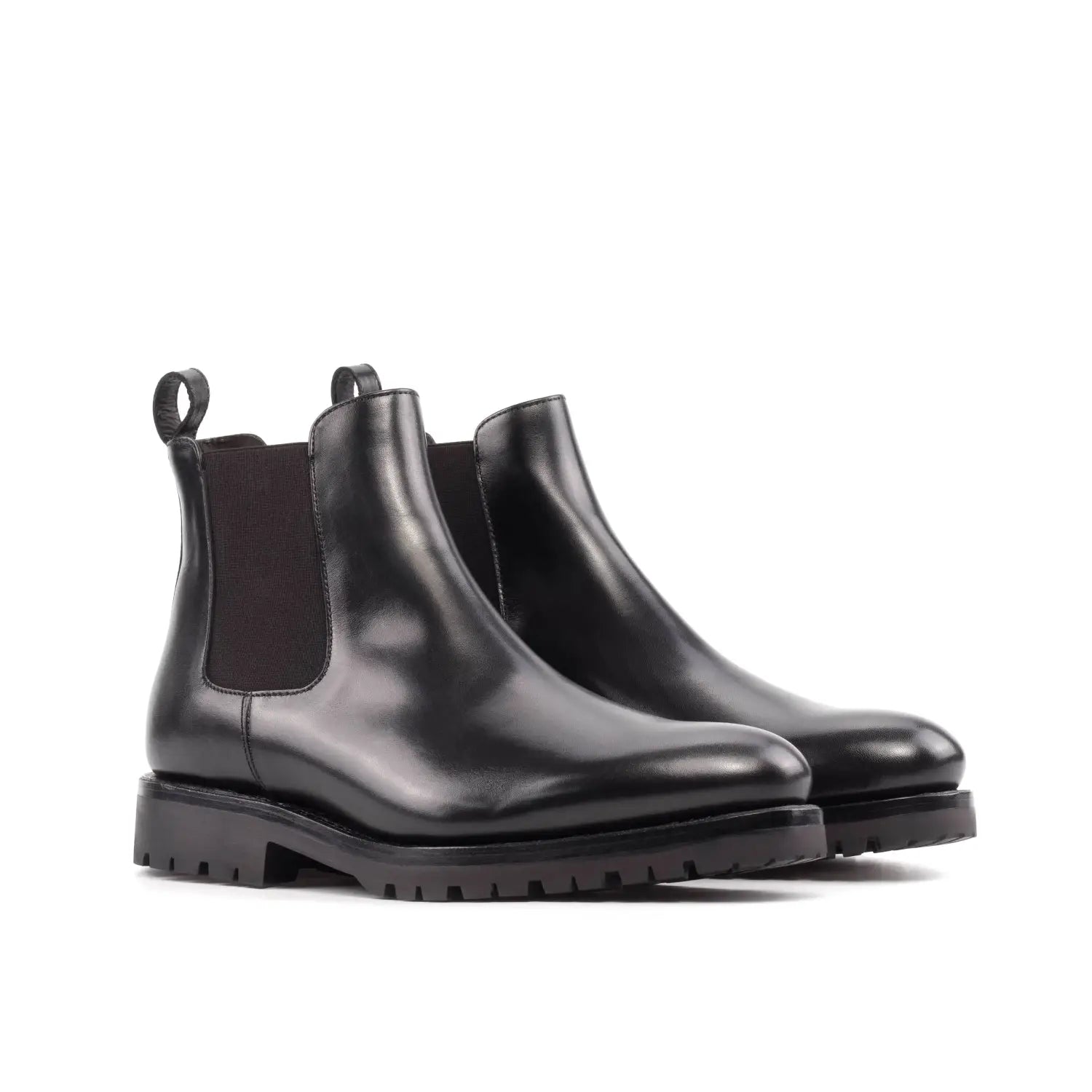 Elegant black Ciro Chelsea boots with rubber soles and elastic gussets for autumn.