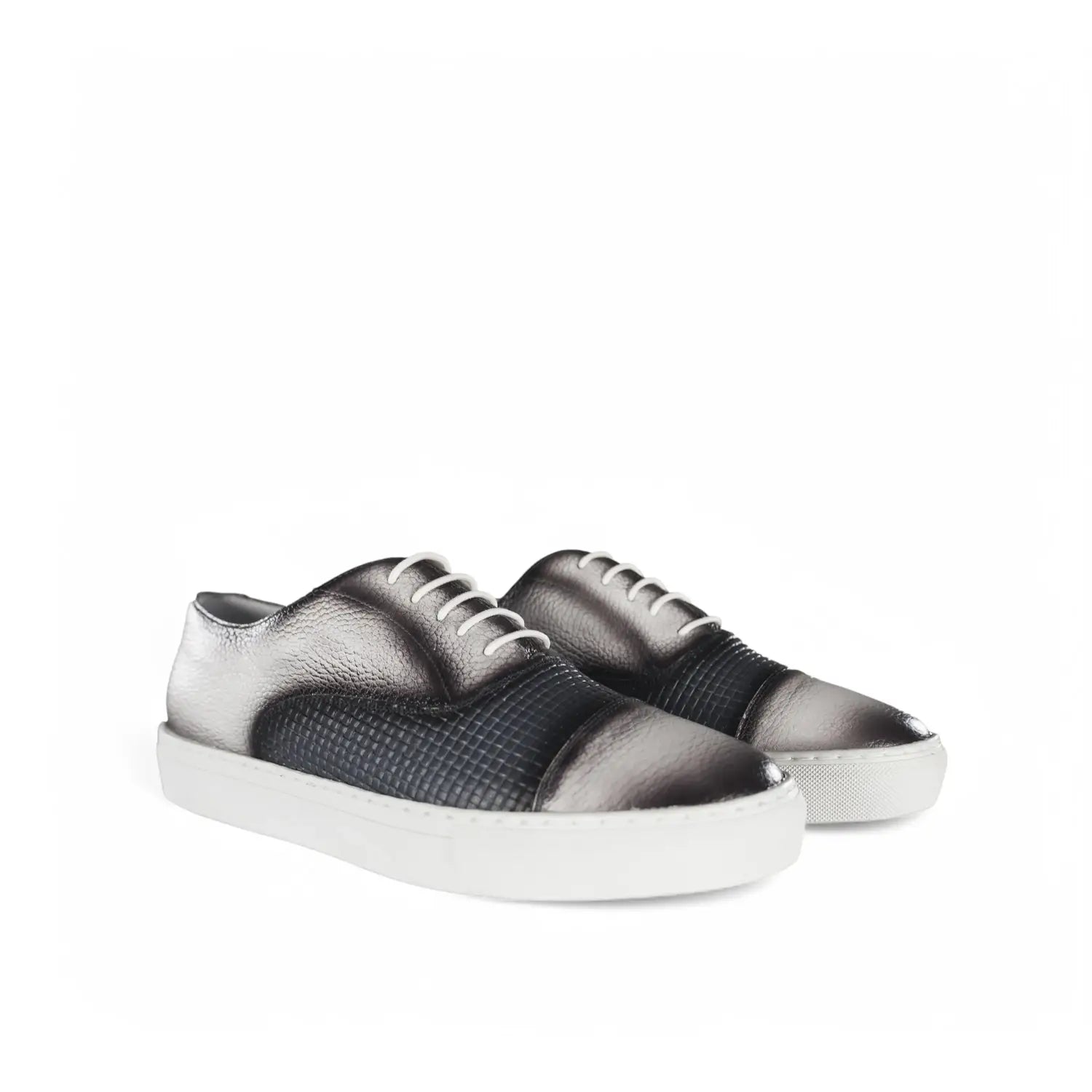 Olimpia Oxford sneaker in black and silver leather, enhancing personal style.
