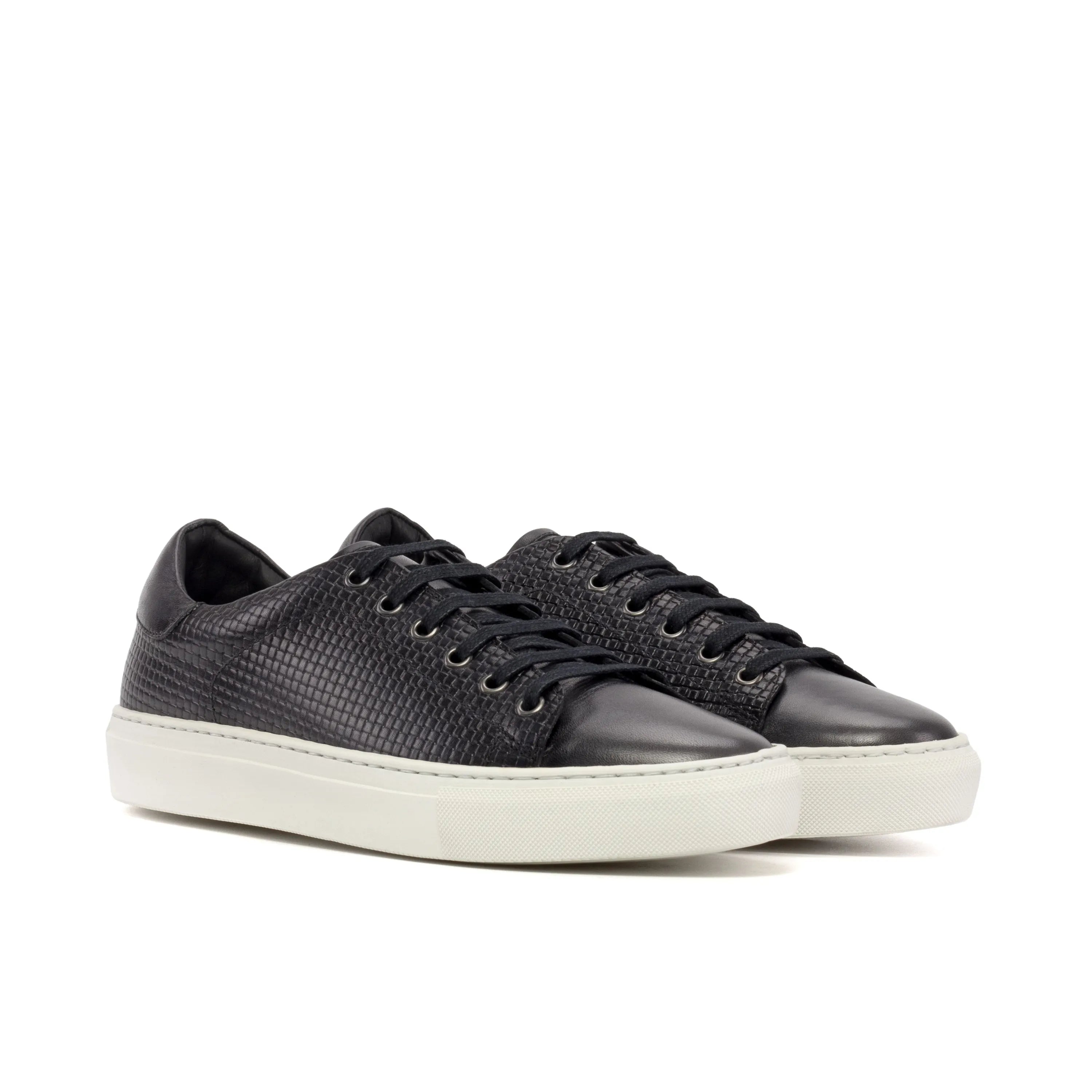 Black leather CapaTwo Trainer Sneaker II with white soles for stylish comfort