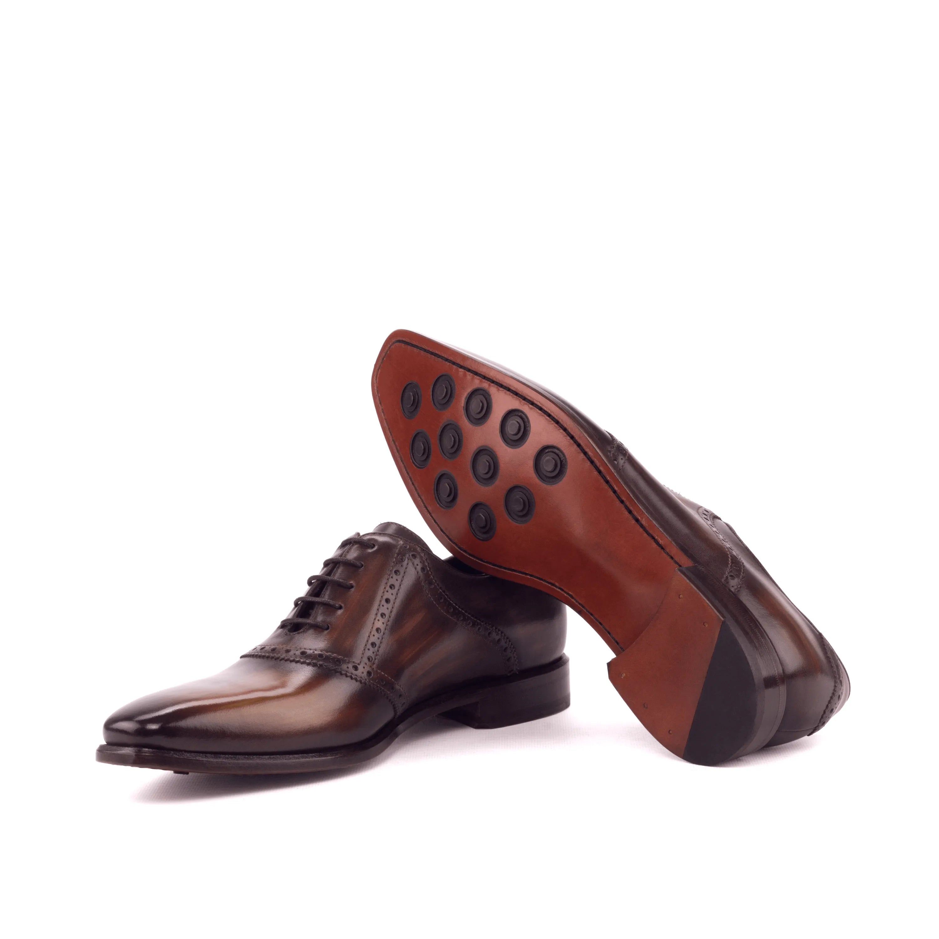 Brown leather Chhota Saddle Patina shoes II, showcasing elegant saddle patina design