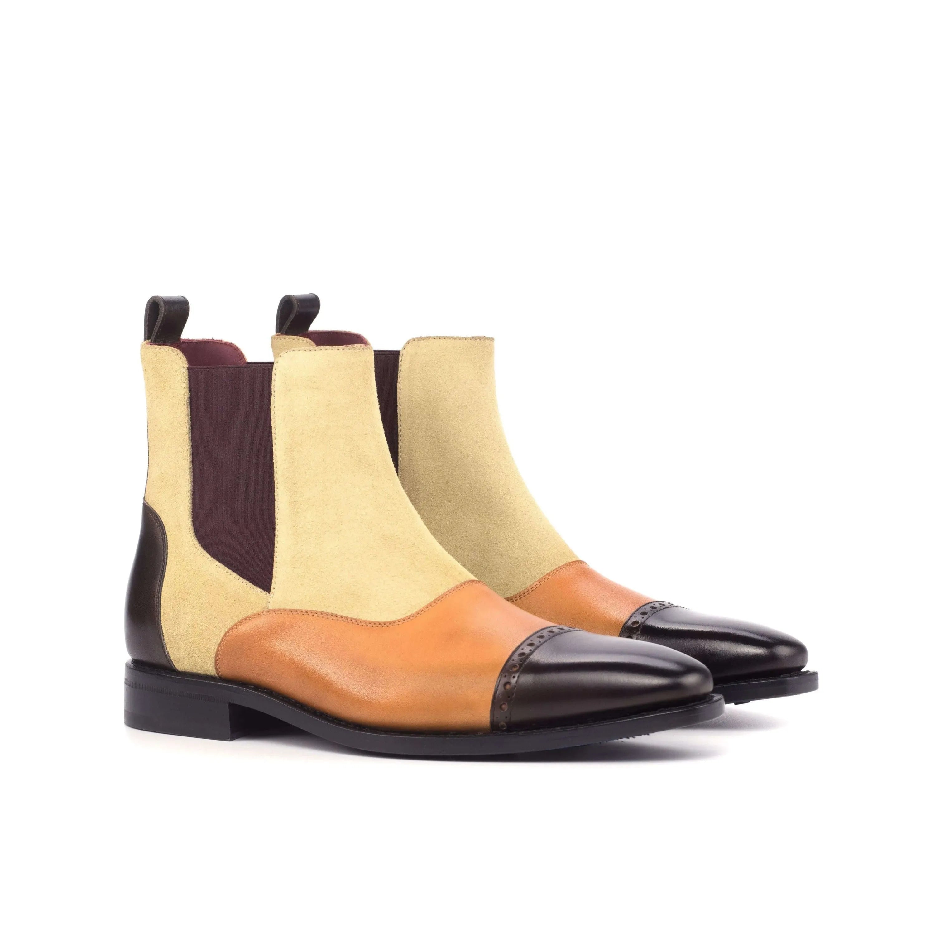 Two-toned leather Chiva Chelsea Boot II showcasing stylish Chelsea boot design